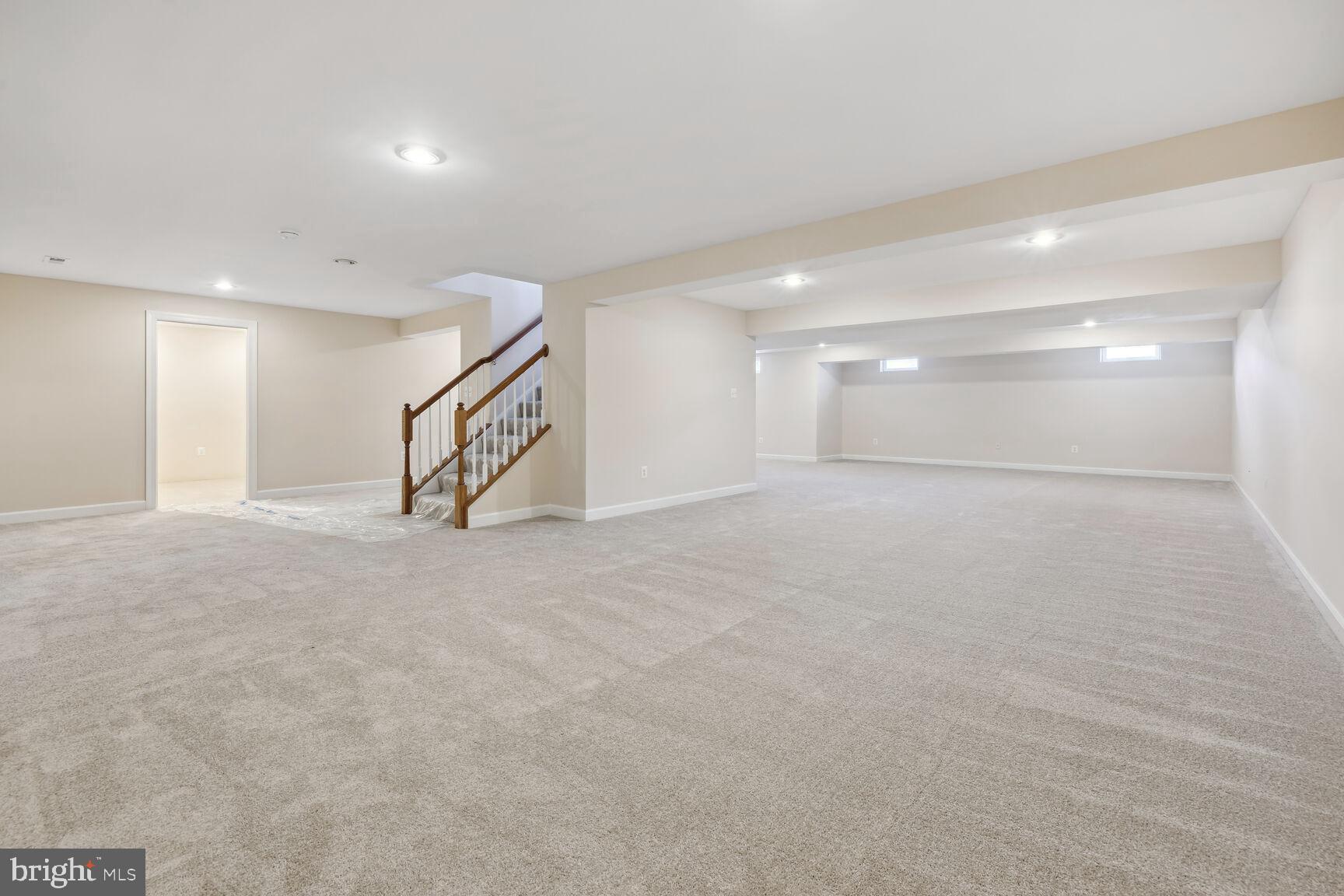 HAMPTONS OF BRIGHTWOOD - Residential