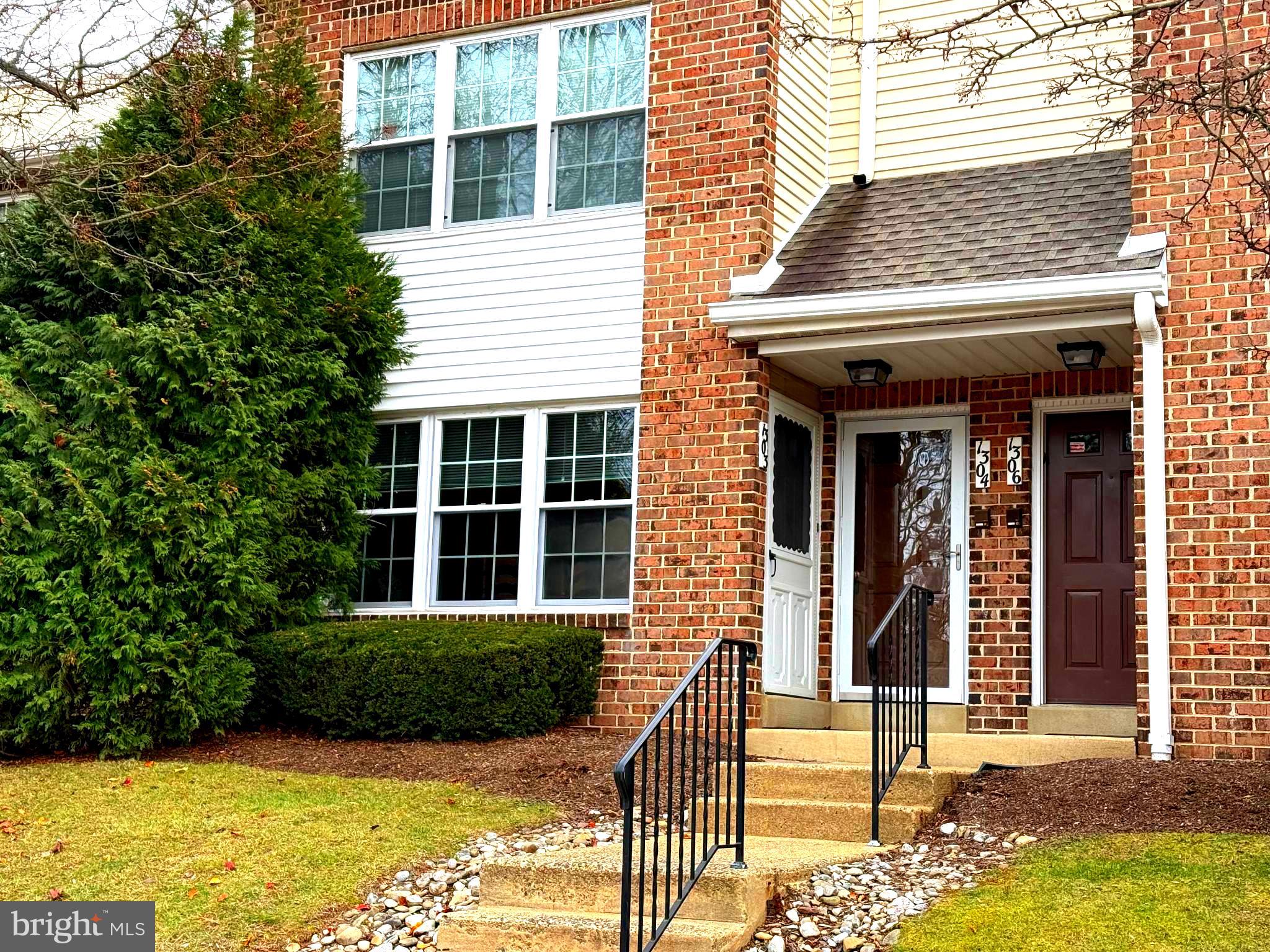 VALLEY GLEN - Residential