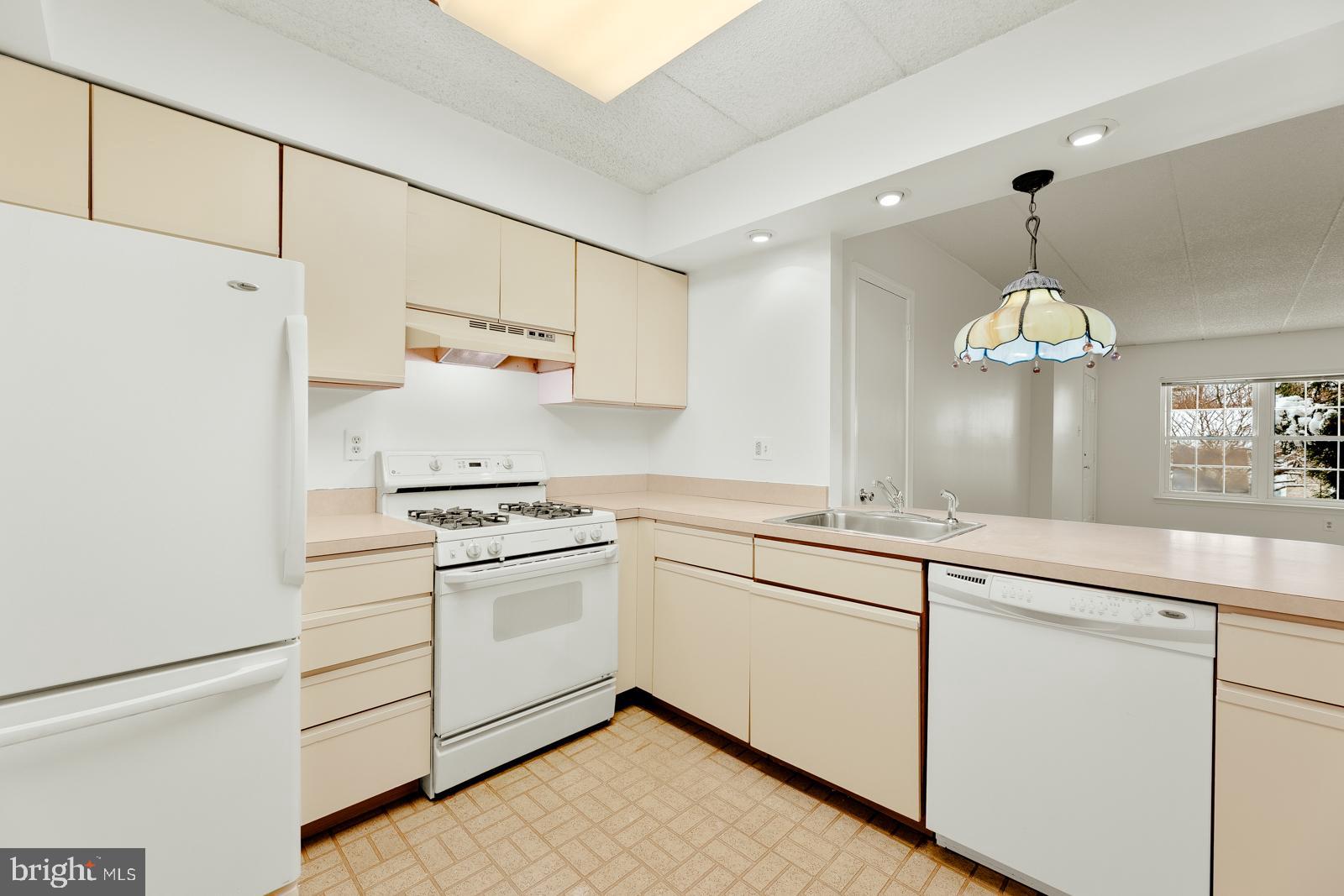 VALLEY GLEN - Residential