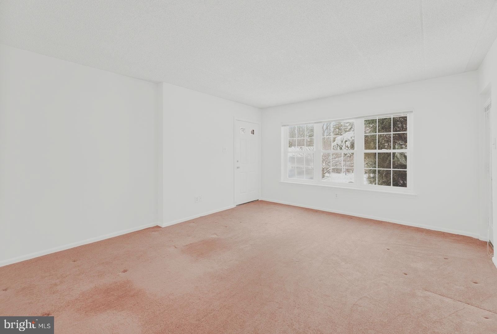 VALLEY GLEN - Residential