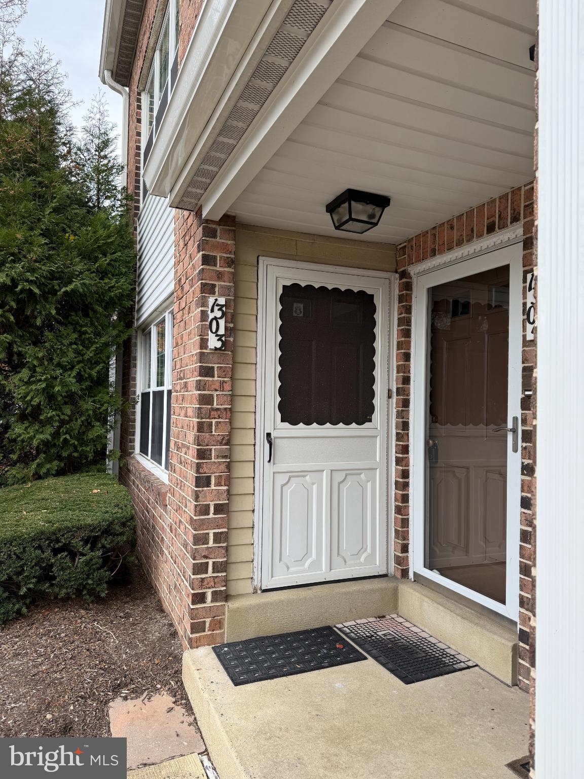 VALLEY GLEN - Residential