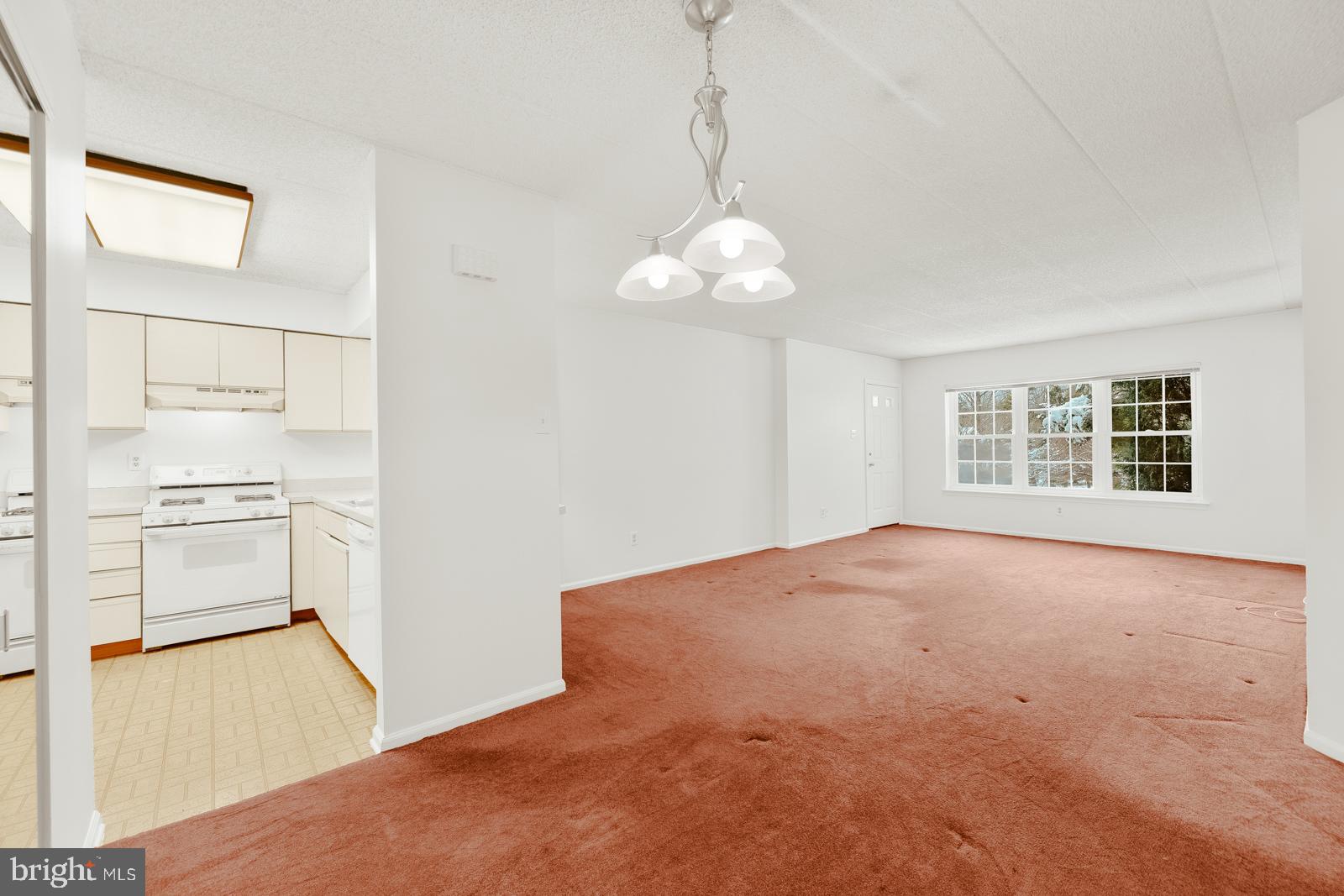 VALLEY GLEN - Residential