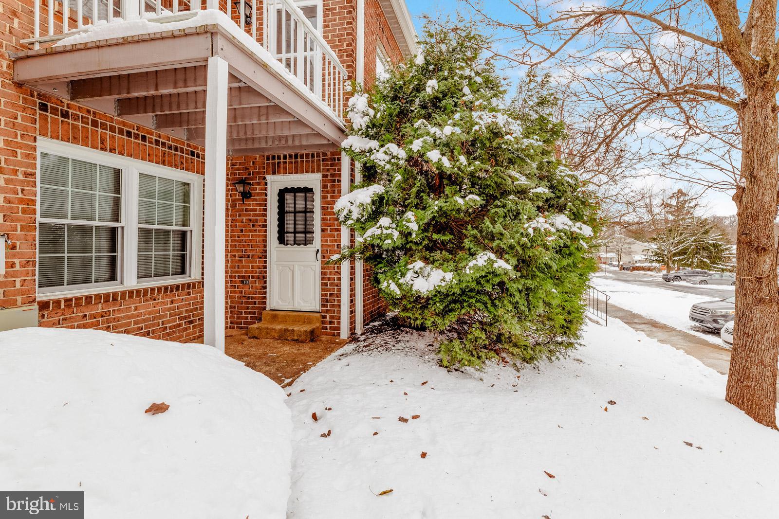 VALLEY GLEN - Residential