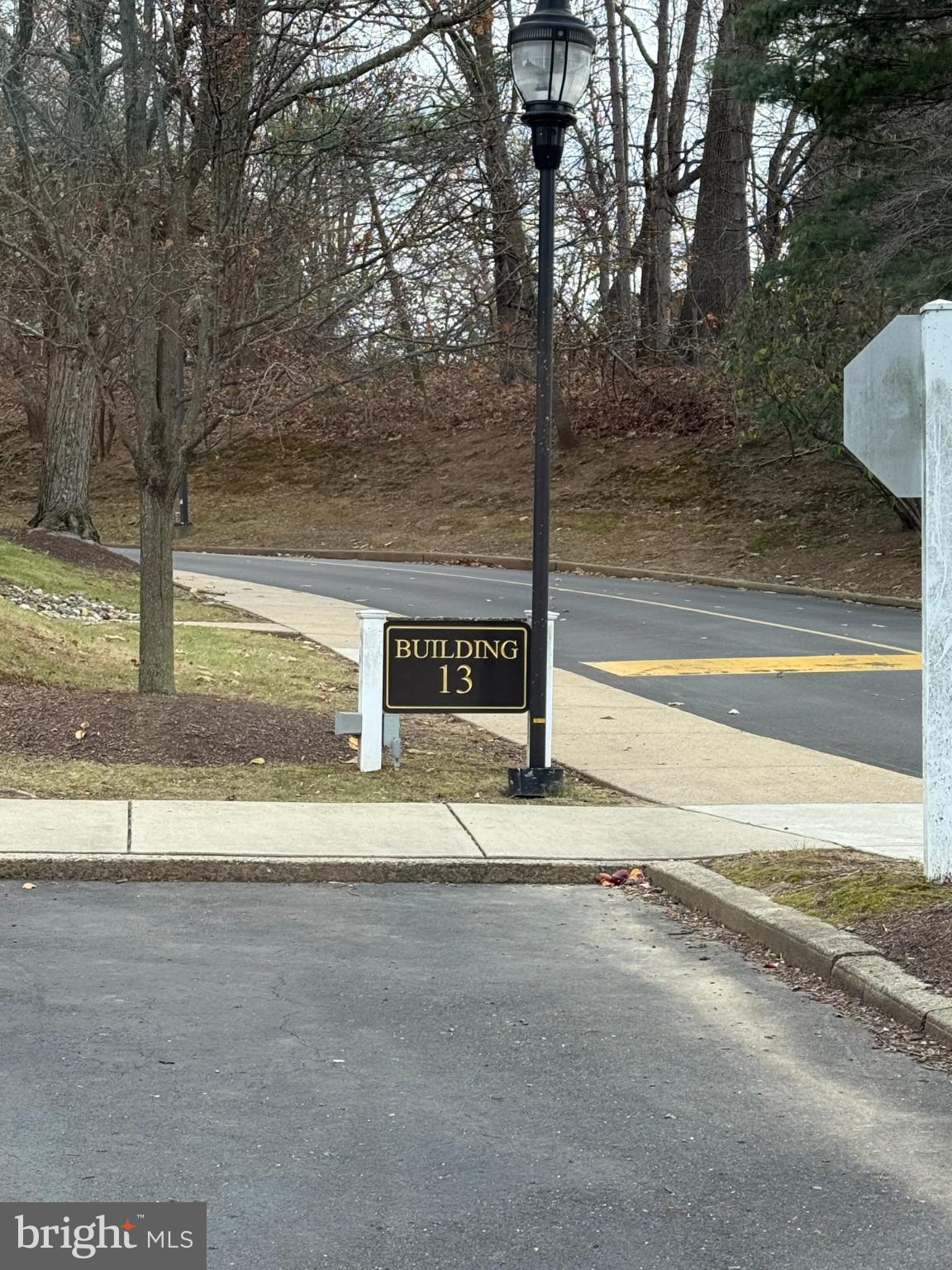 VALLEY GLEN - Residential