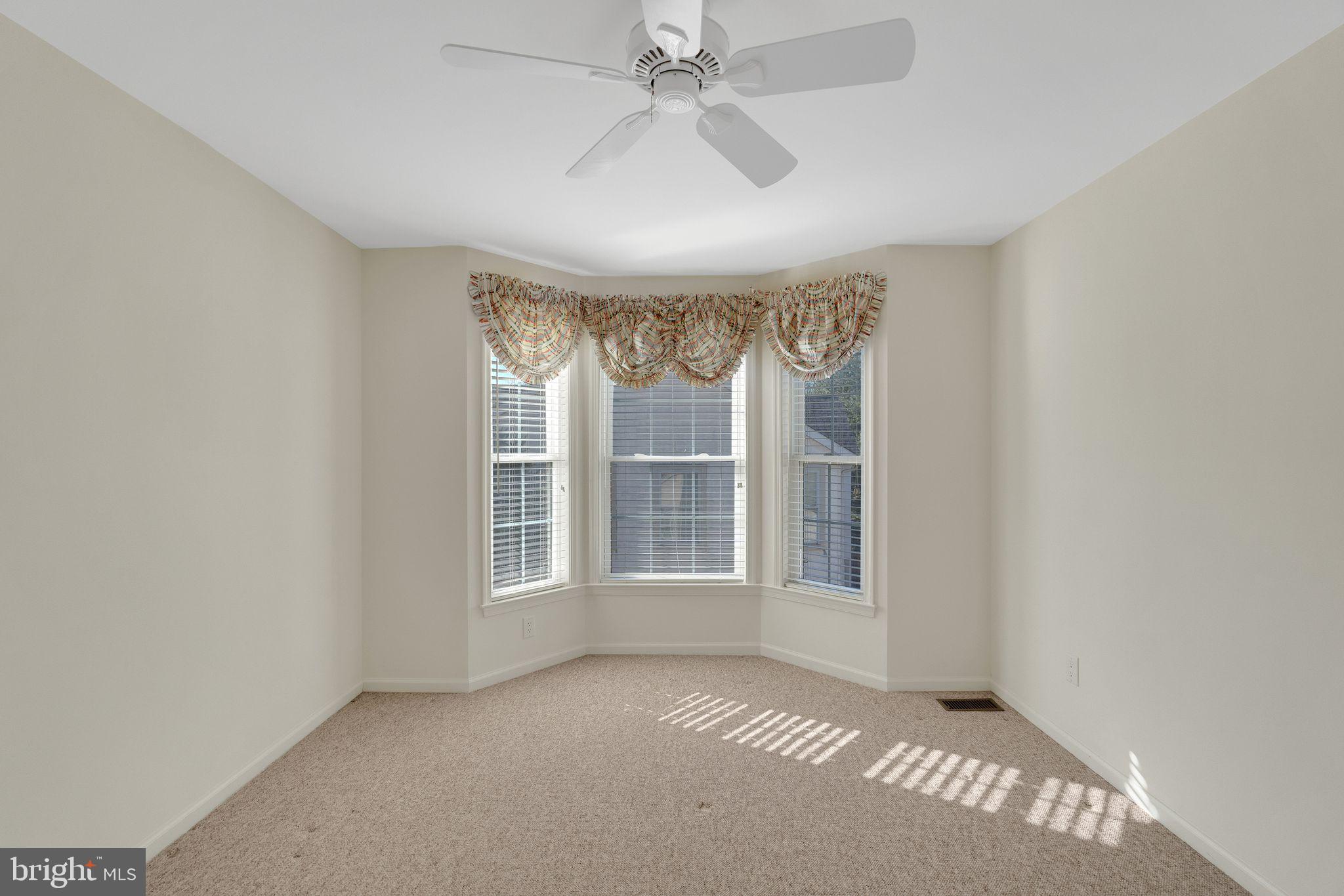 BREYER WOODS - Residential