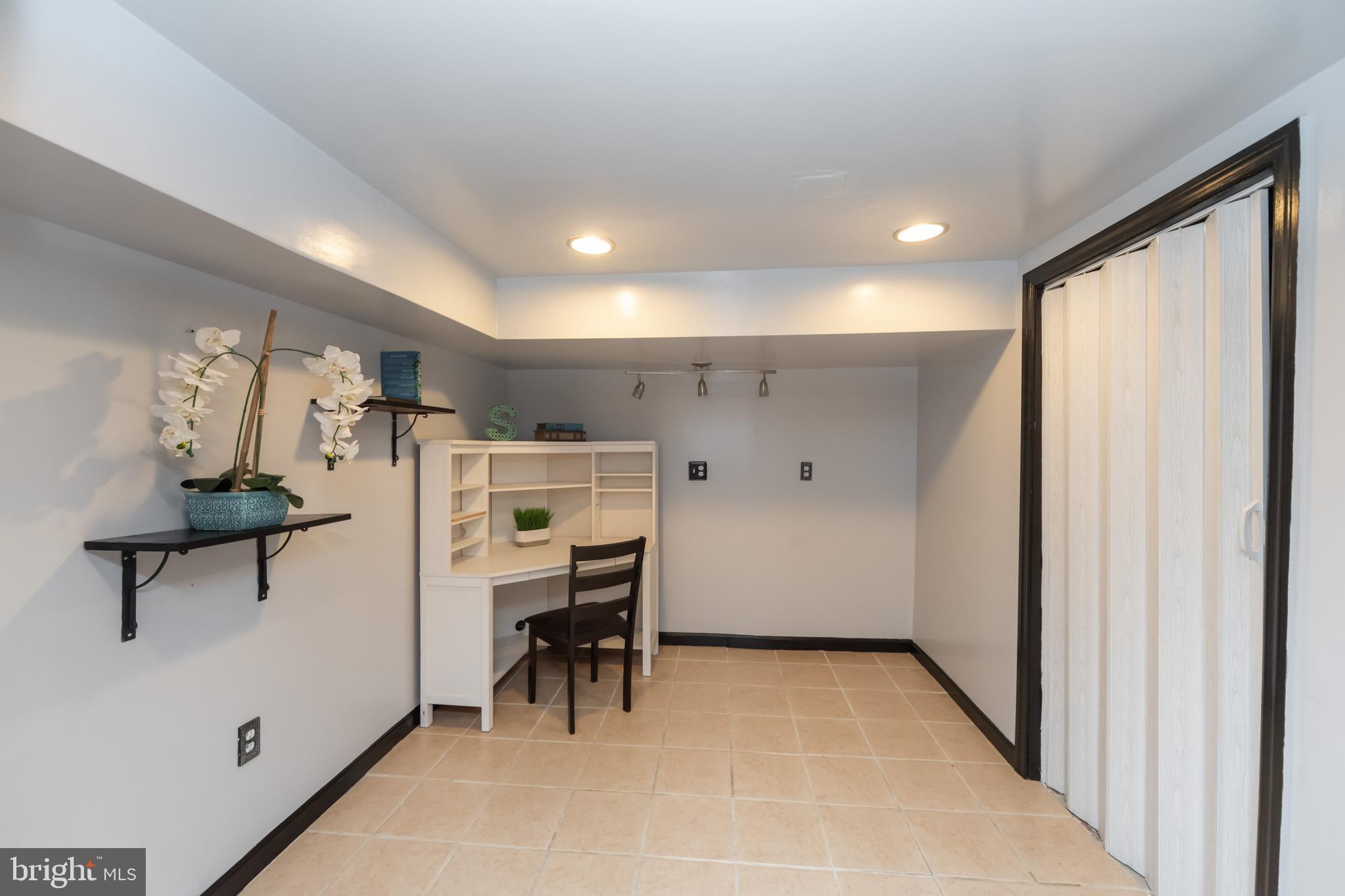 MAGOTHY FORGE - Residential