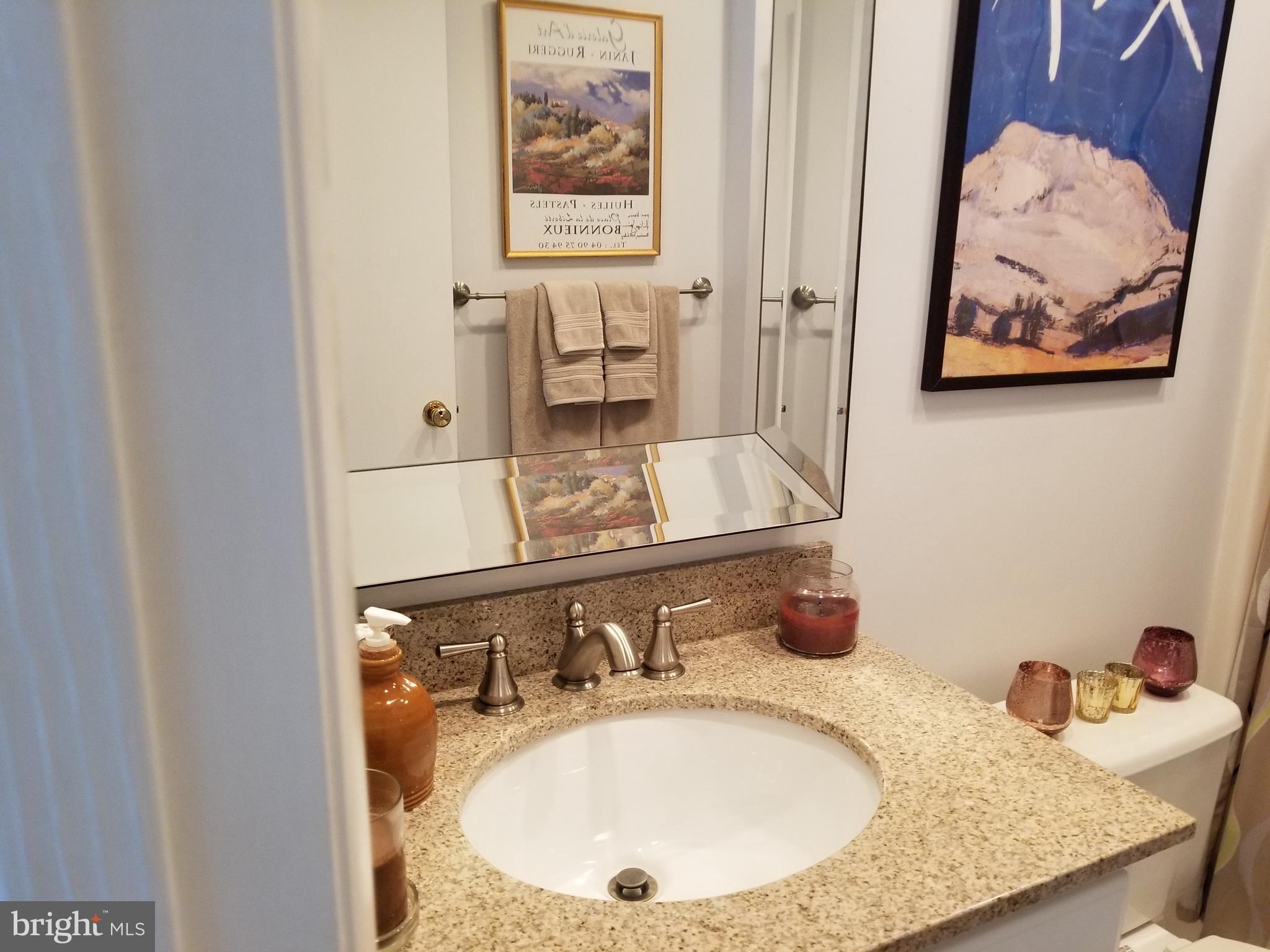 SATYR GREEN - Residential