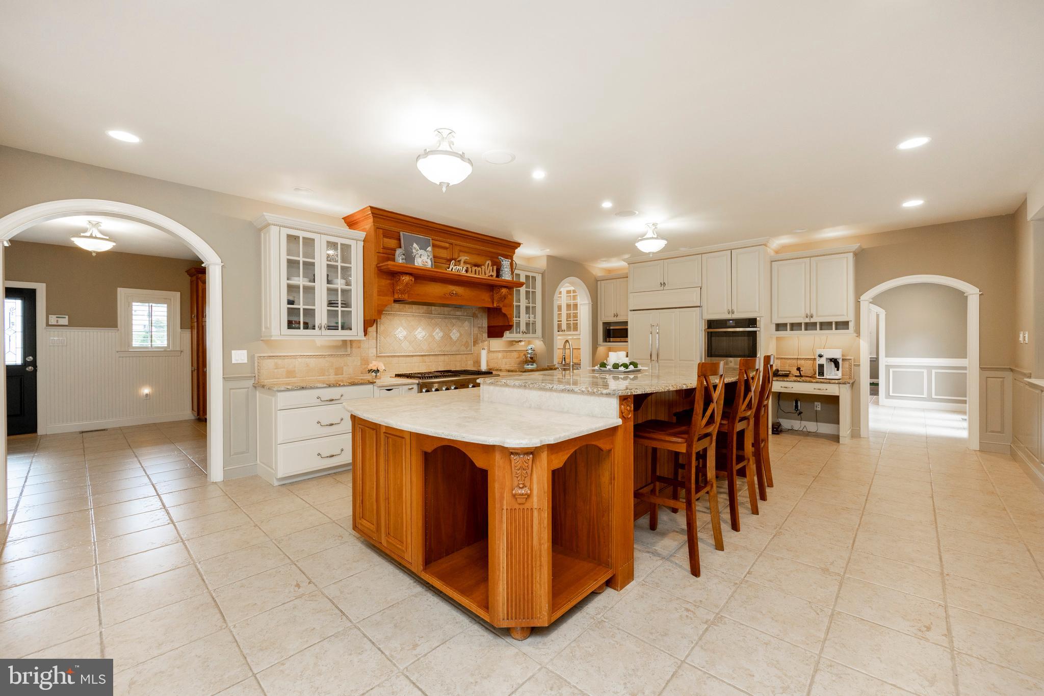 CHANTILLY FARM - Residential