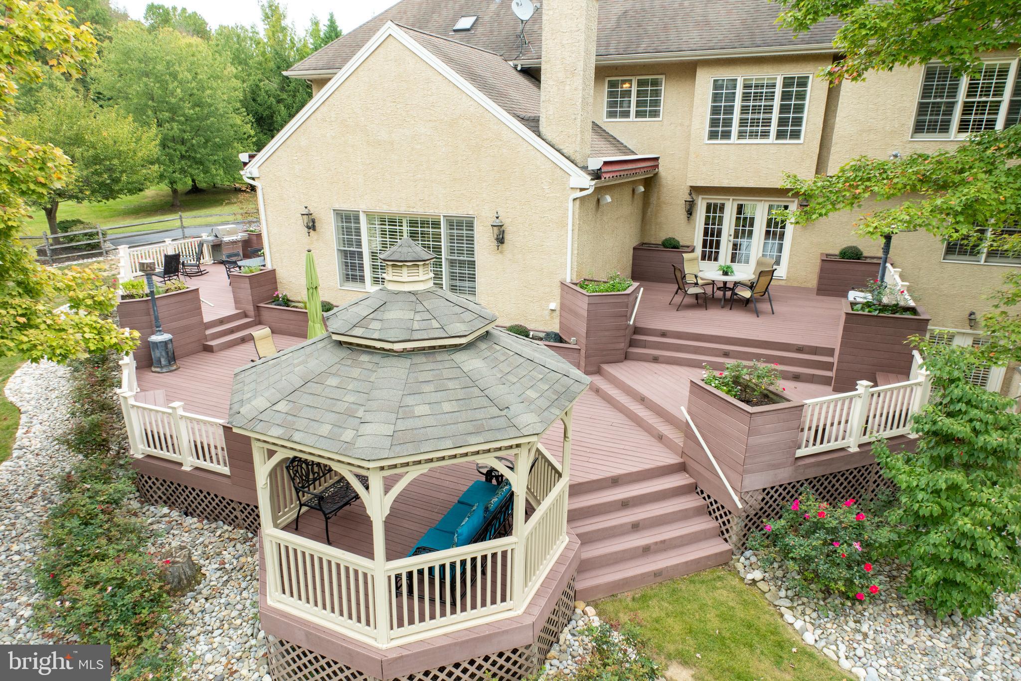 CHANTILLY FARM - Residential