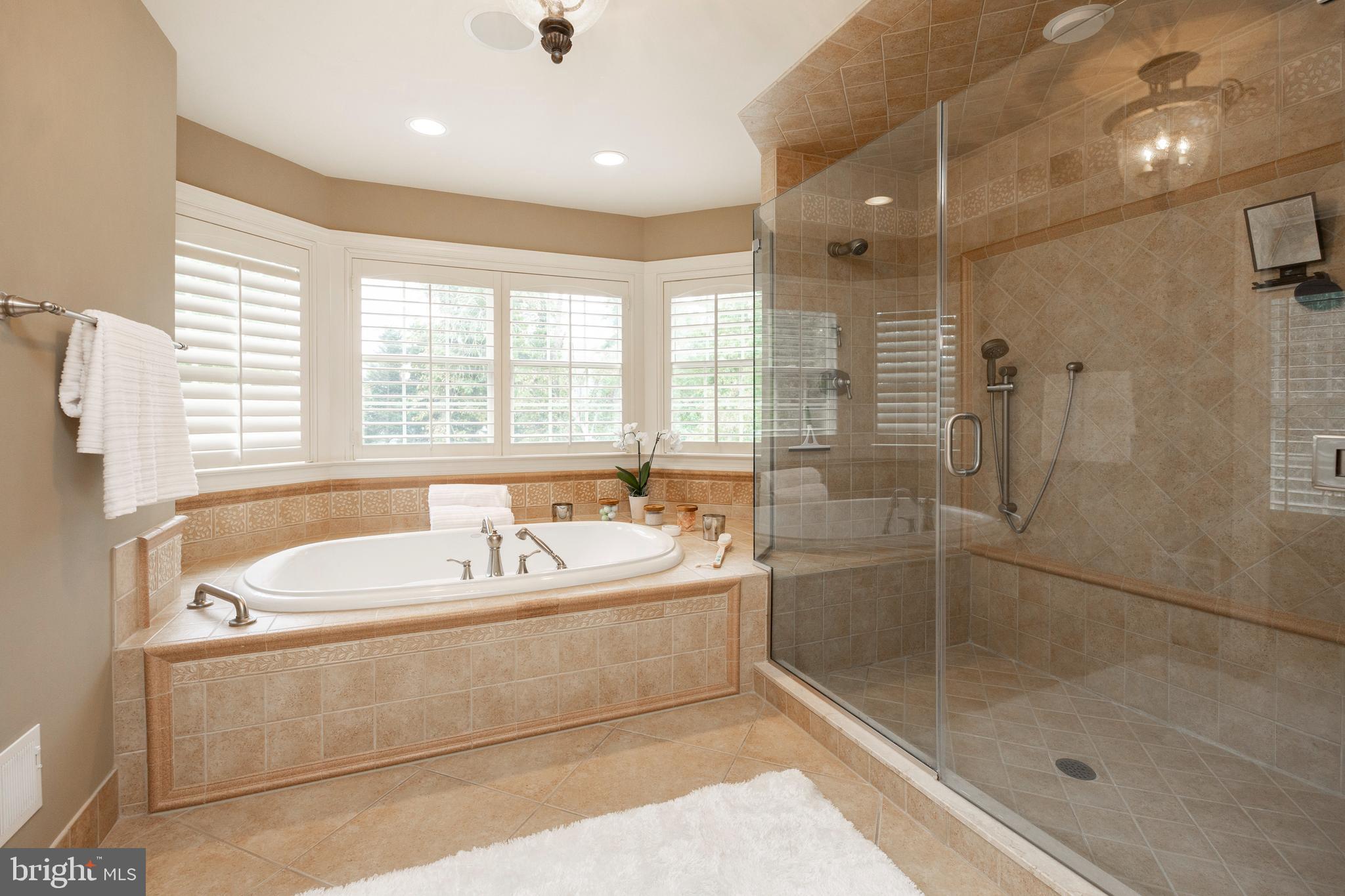 CHANTILLY FARM - Residential