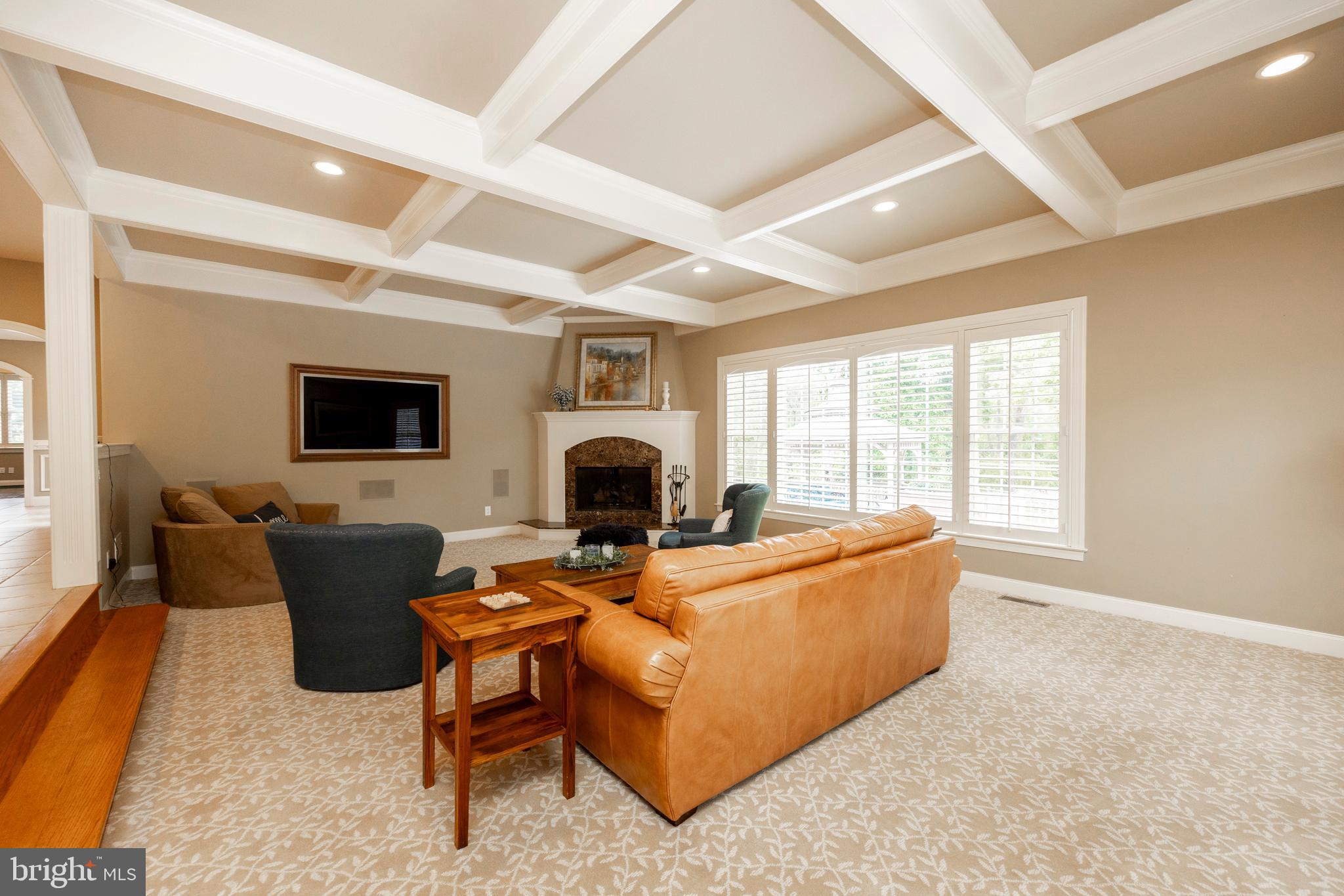 CHANTILLY FARM - Residential