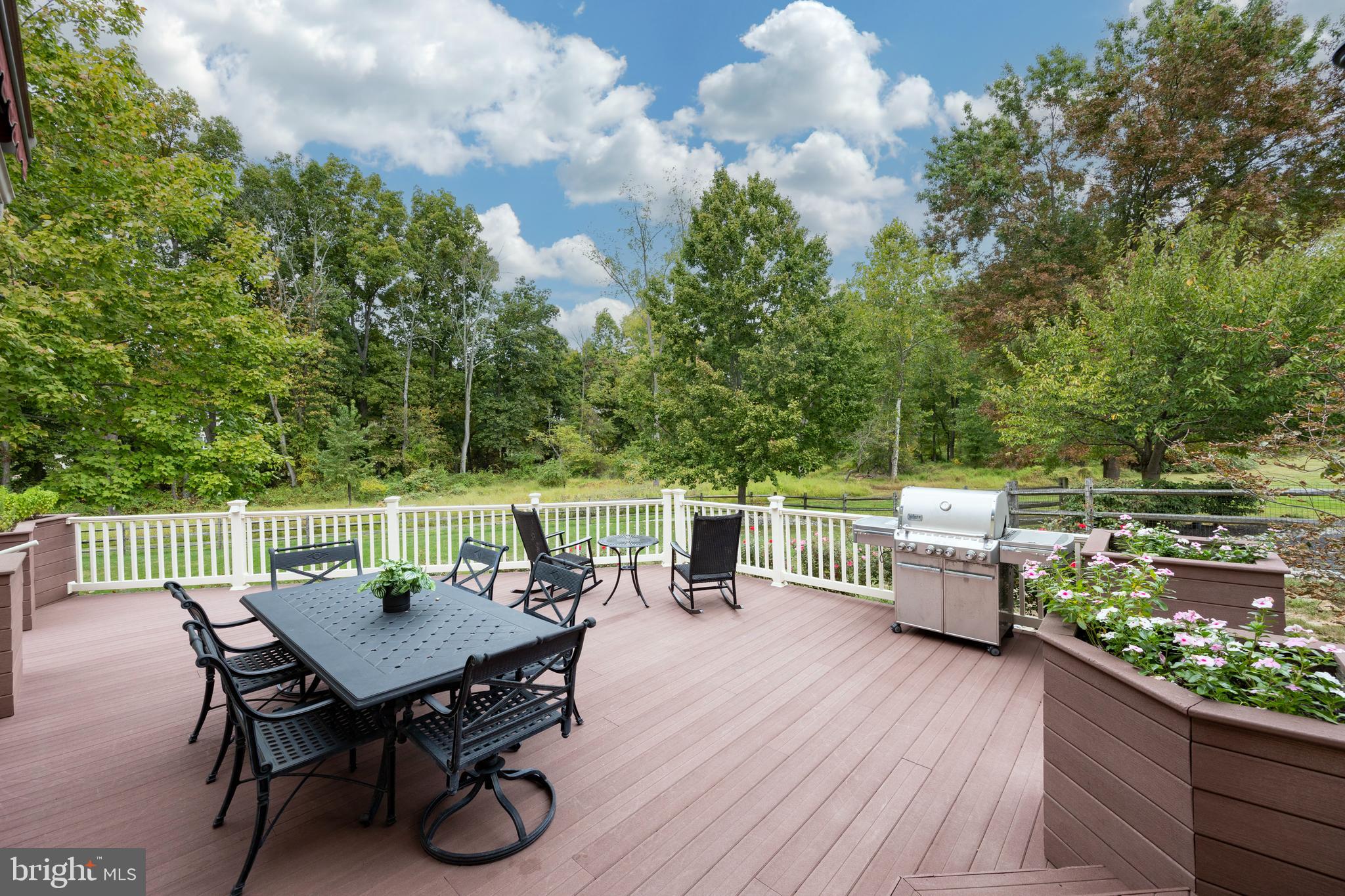 CHANTILLY FARM - Residential