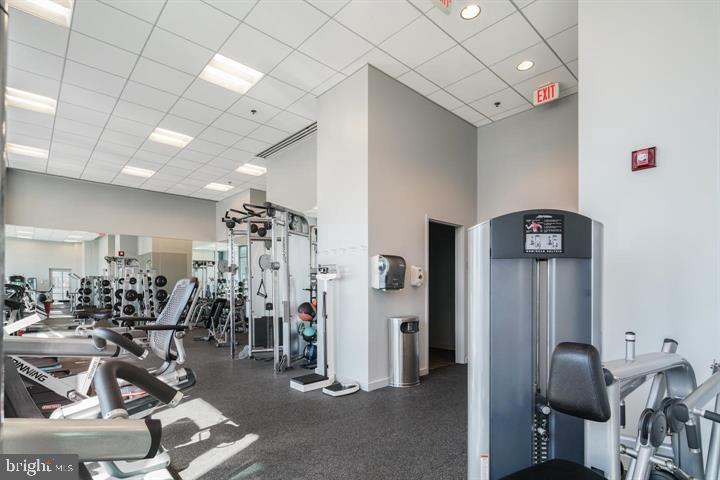 LOGAN SQUARE - Residential Lease