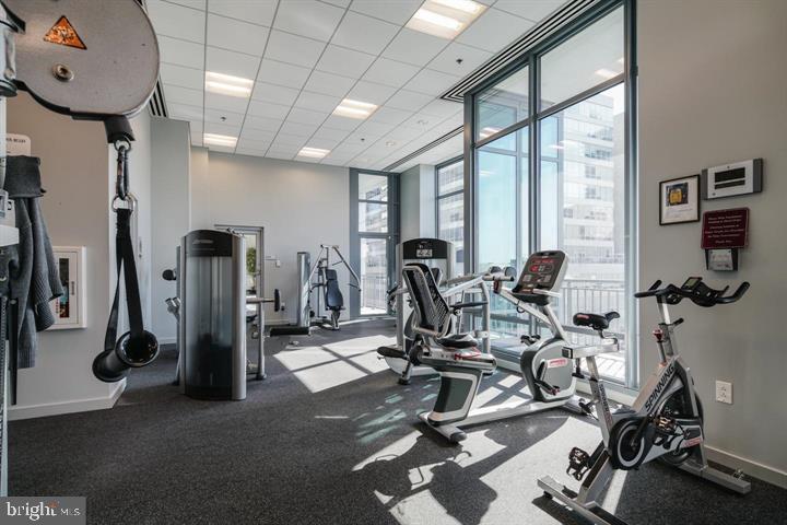LOGAN SQUARE - Residential Lease