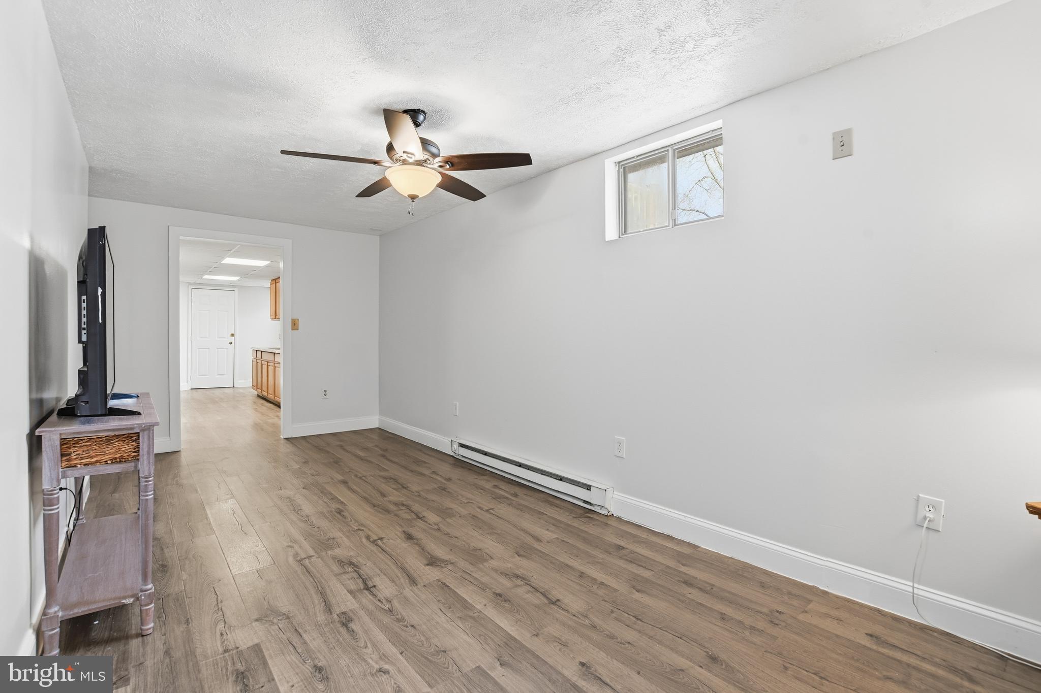 UTTERBACK PARTN OF LAND - Residential