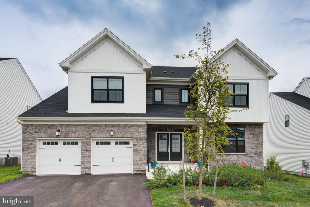 Photo of 87 Aaron Truehart Way, TITUSVILLE, NJ 08560 (MLS # NJME2069020)