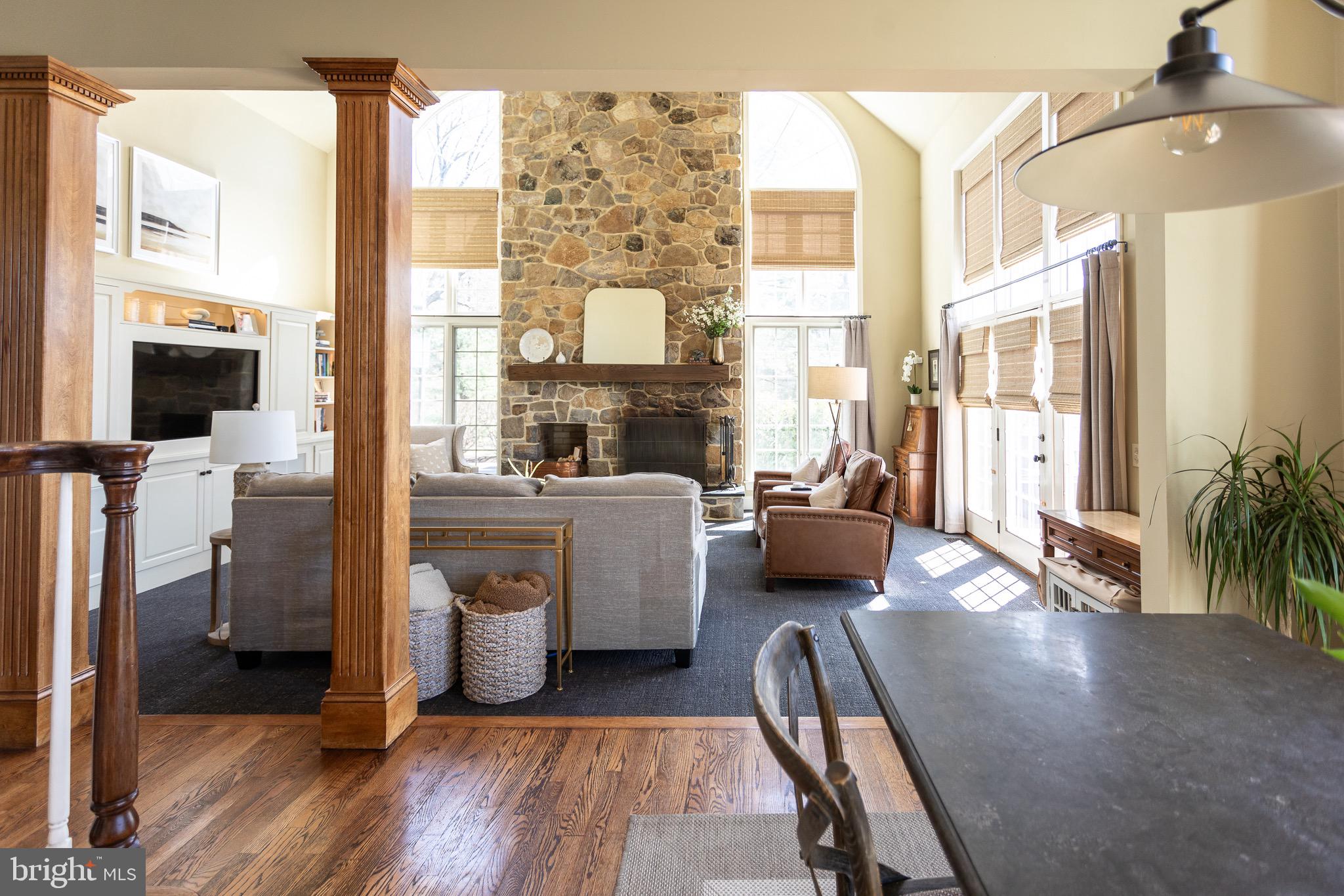 VALLEY CREEK FARM - Residential