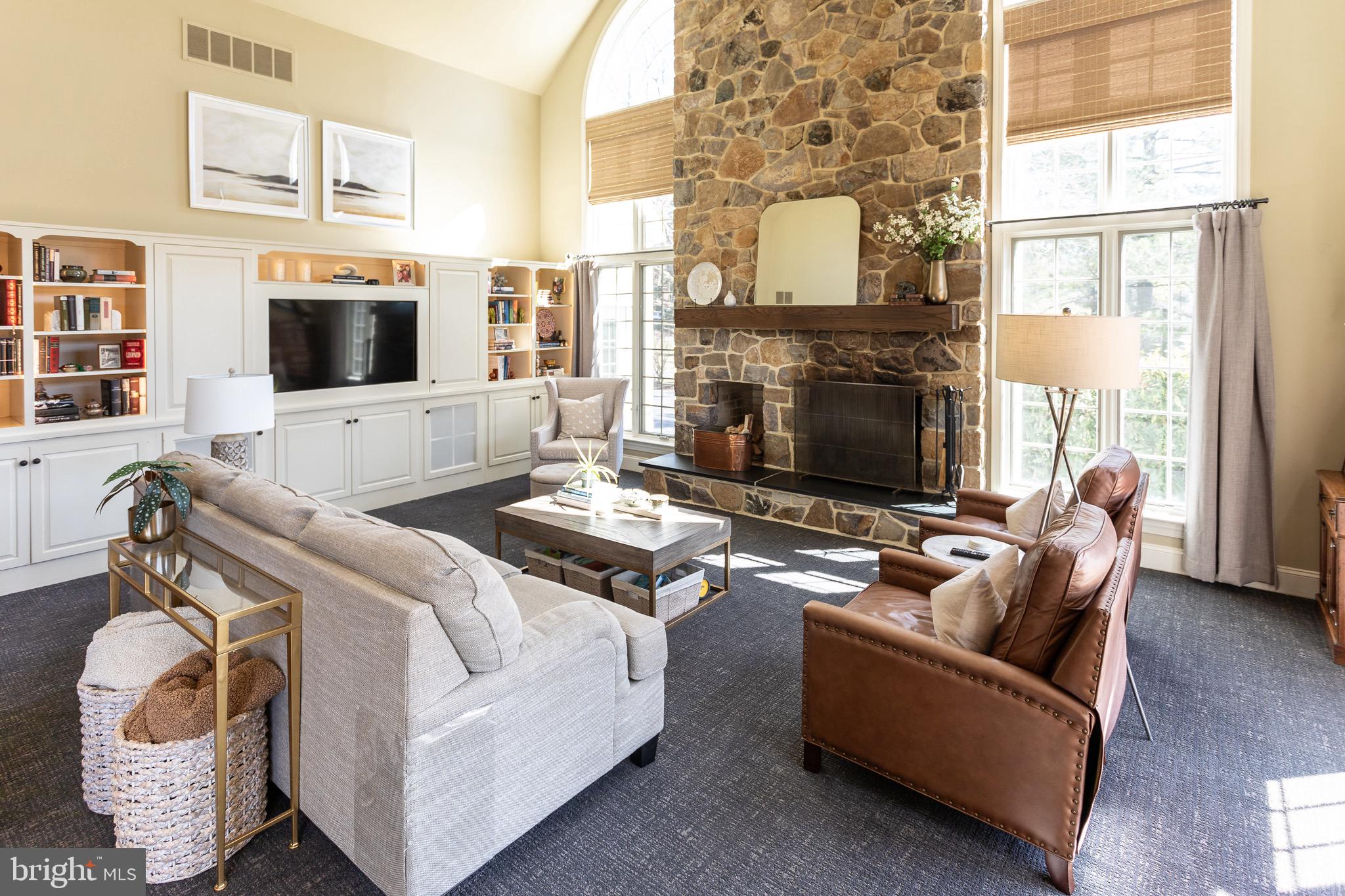 VALLEY CREEK FARM - Residential