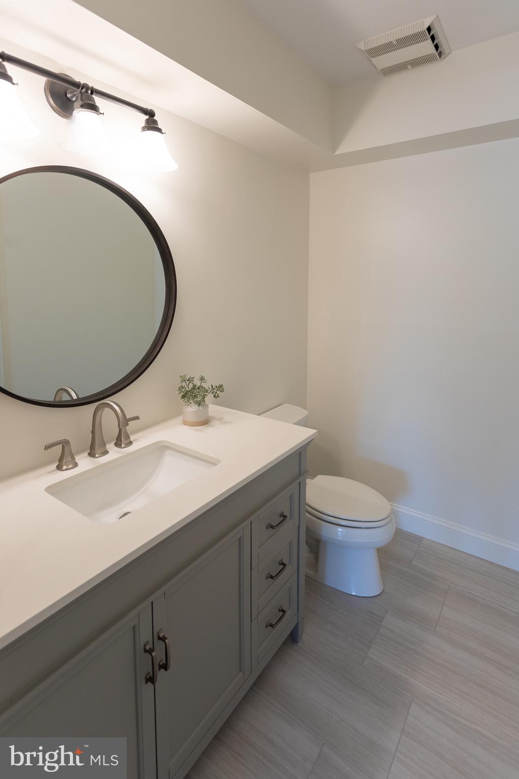 VALLEY CREEK FARM - Residential