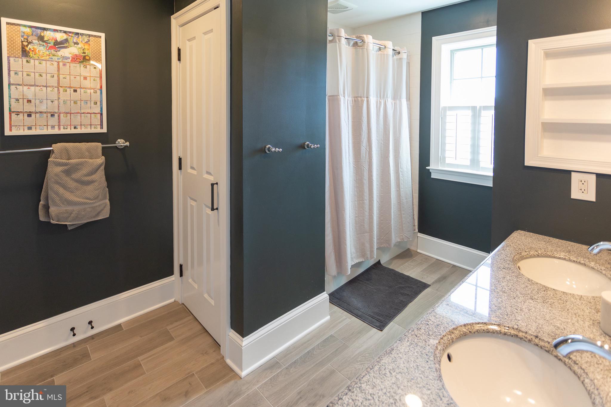 VALLEY CREEK FARM - Residential