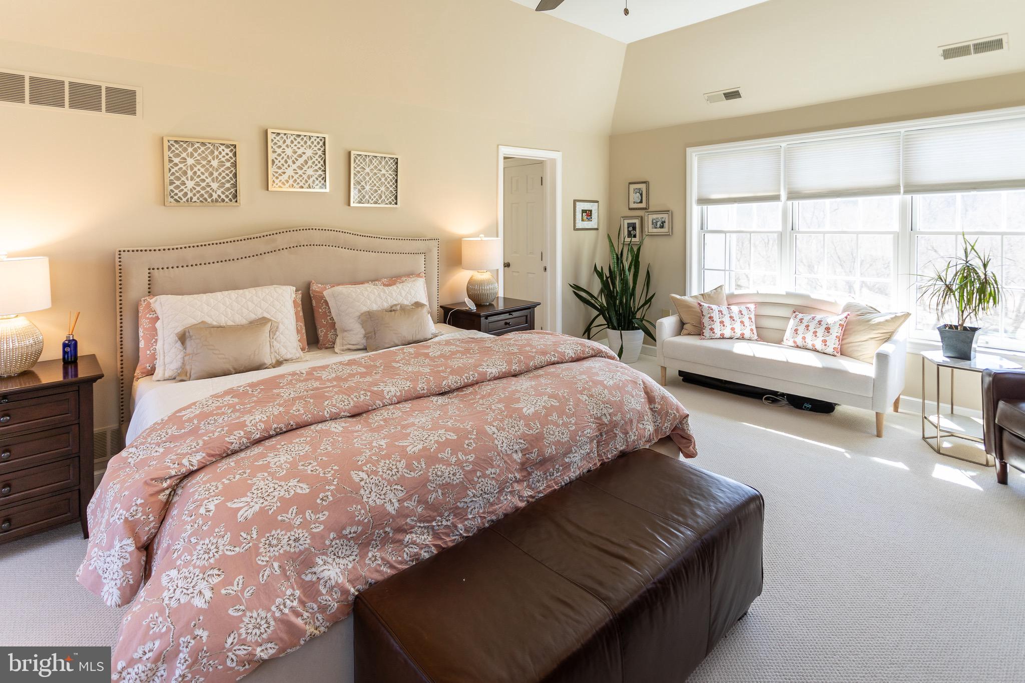 VALLEY CREEK FARM - Residential