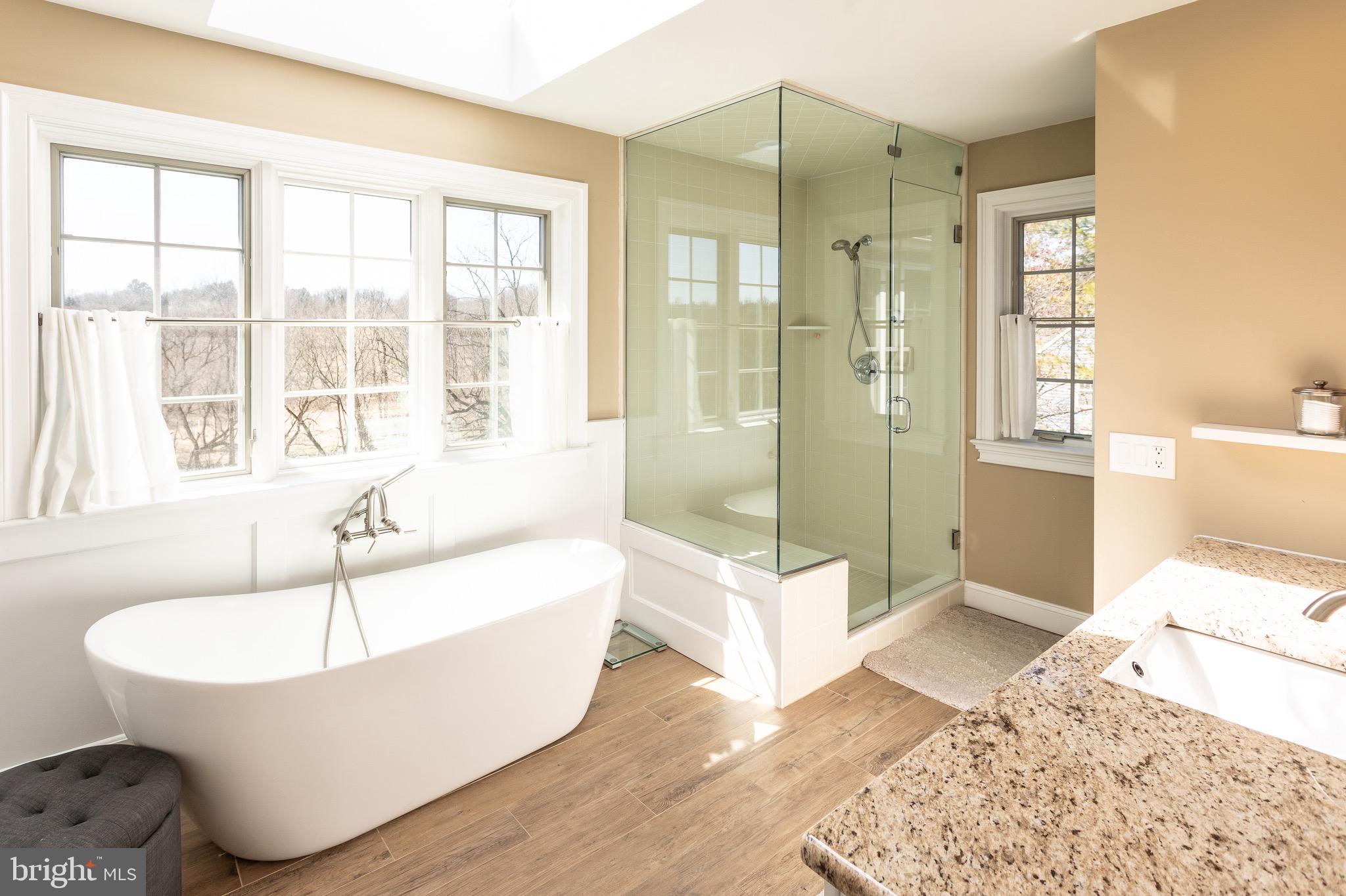 VALLEY CREEK FARM - Residential