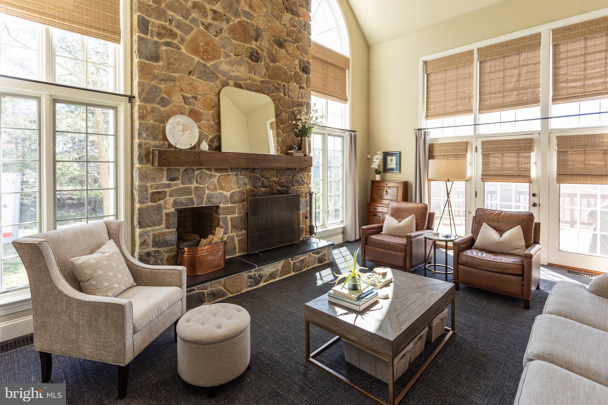 VALLEY CREEK FARM - Residential