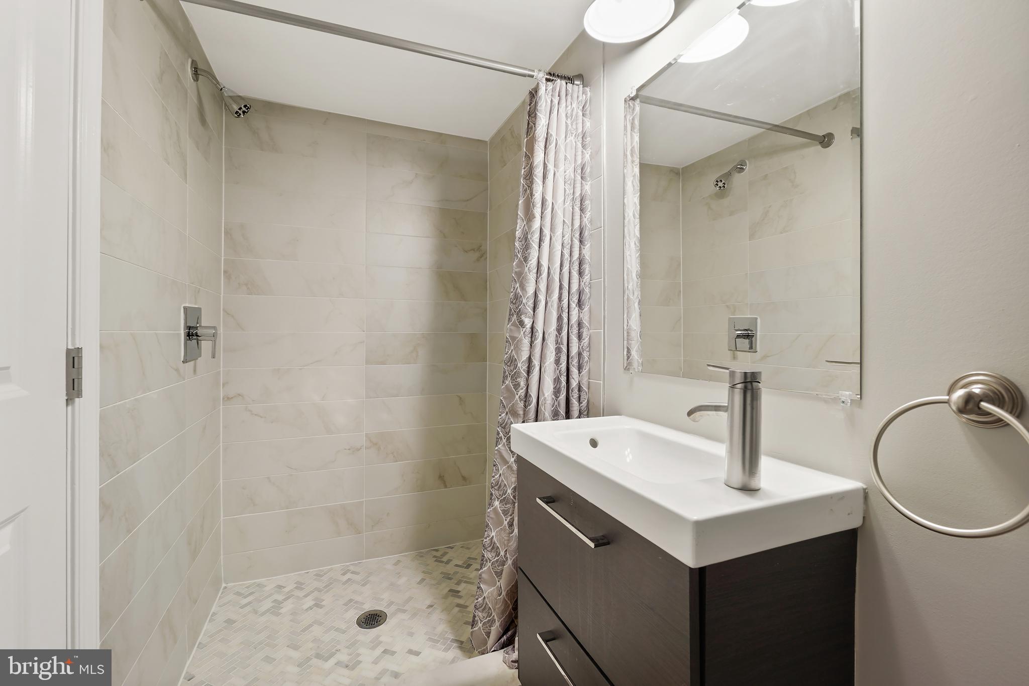 PETWORTH - Residential