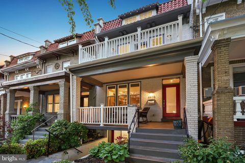 4418 NEW HAMPSHIRE AVENUE NW WASHINGTON DC 20011