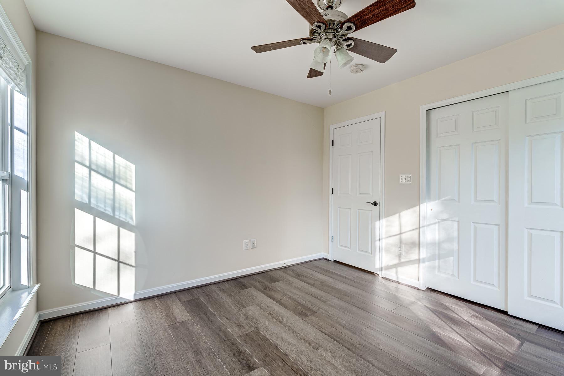 GROVETON WOODS - Residential Lease