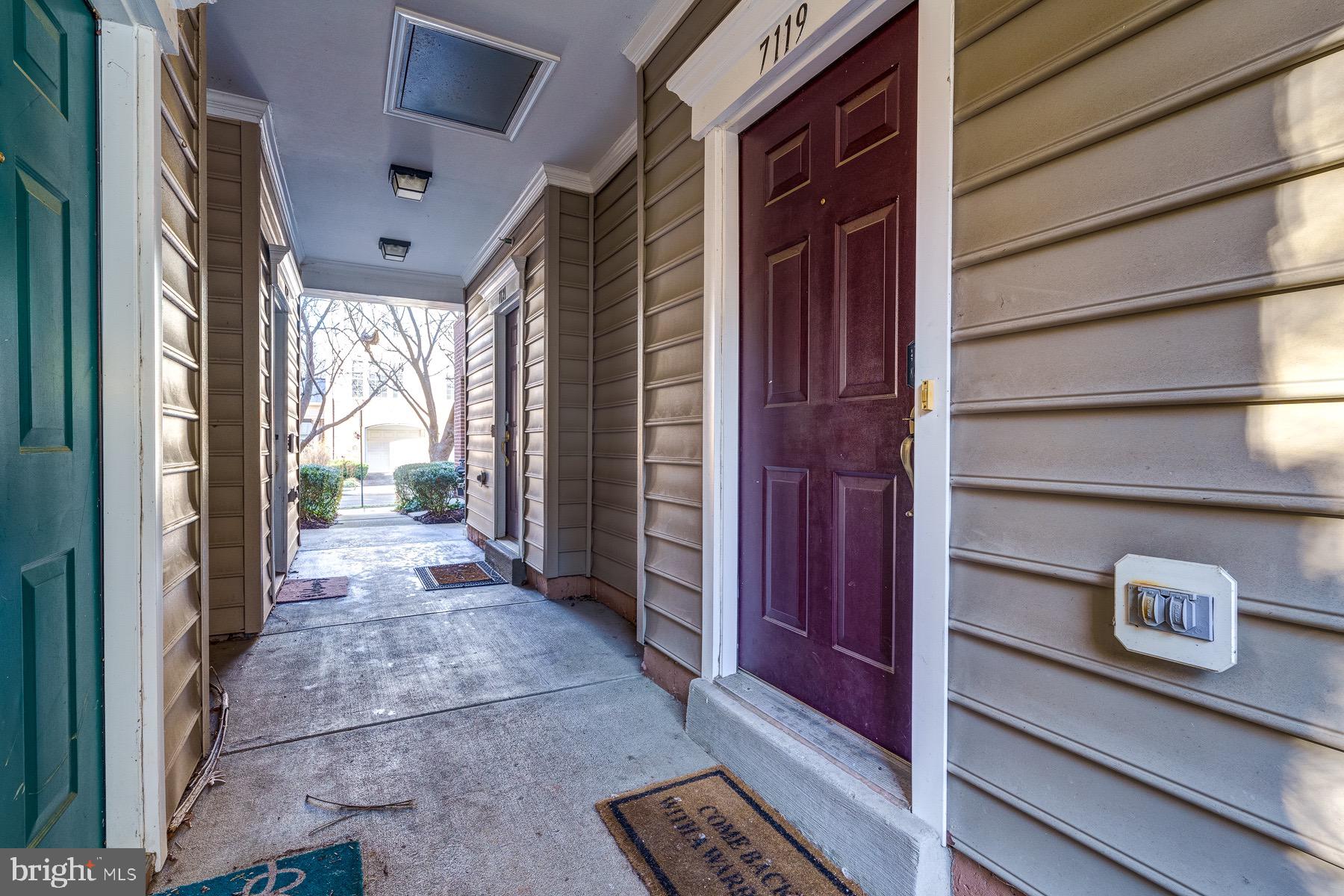 GROVETON WOODS - Residential Lease