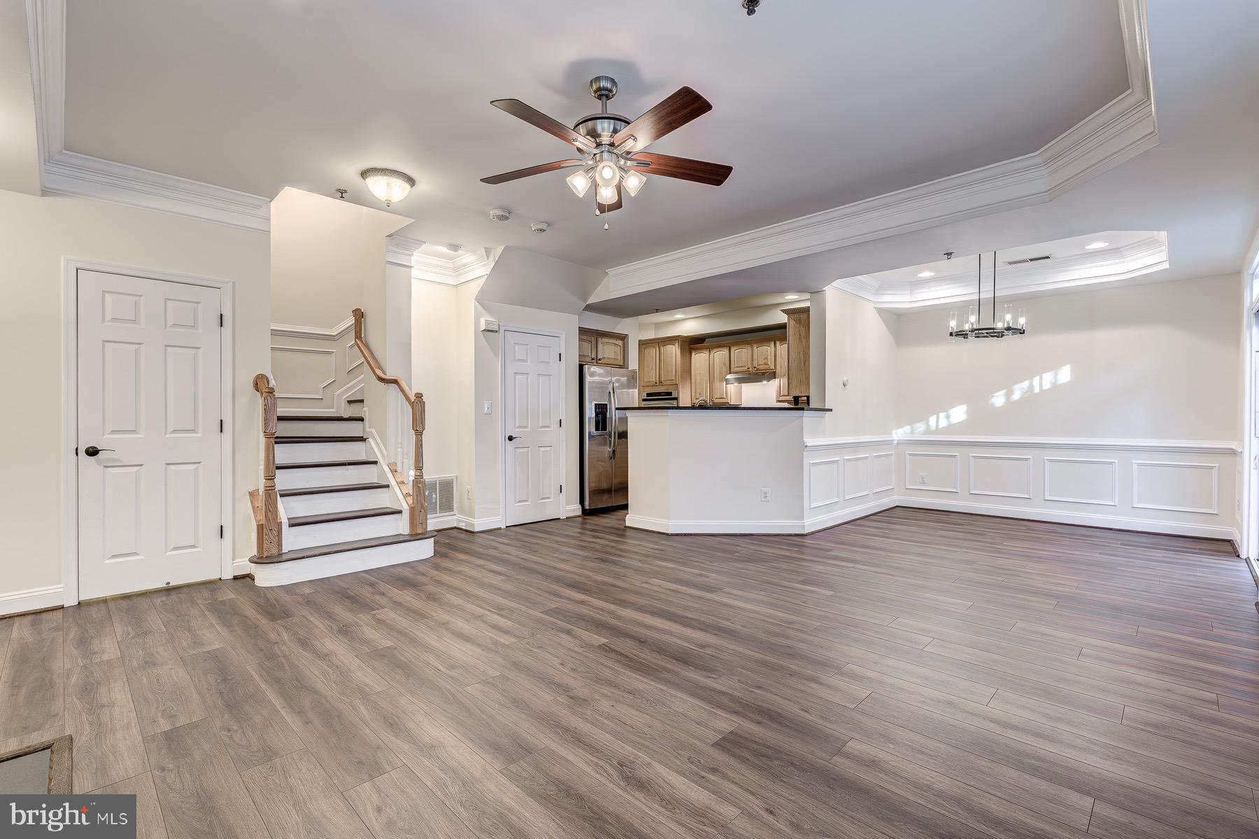 GROVETON WOODS - Residential Lease