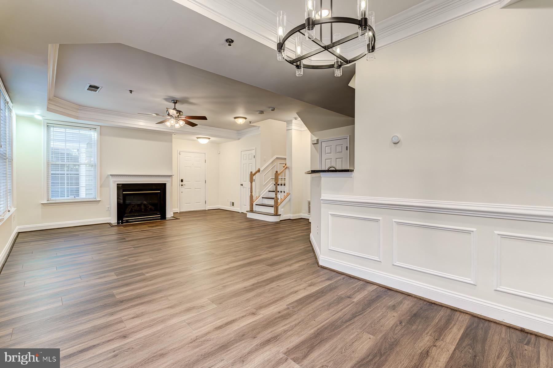 GROVETON WOODS - Residential Lease