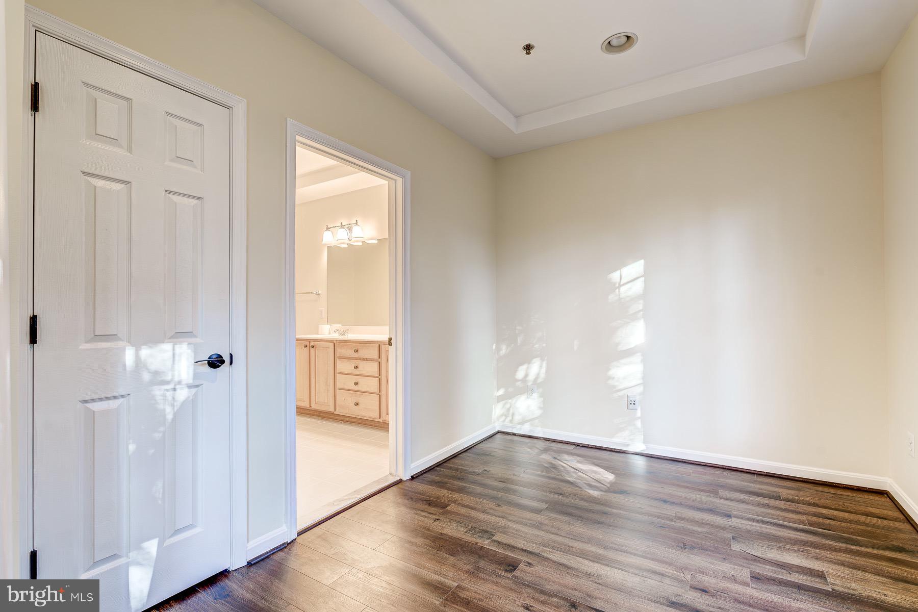 GROVETON WOODS - Residential Lease