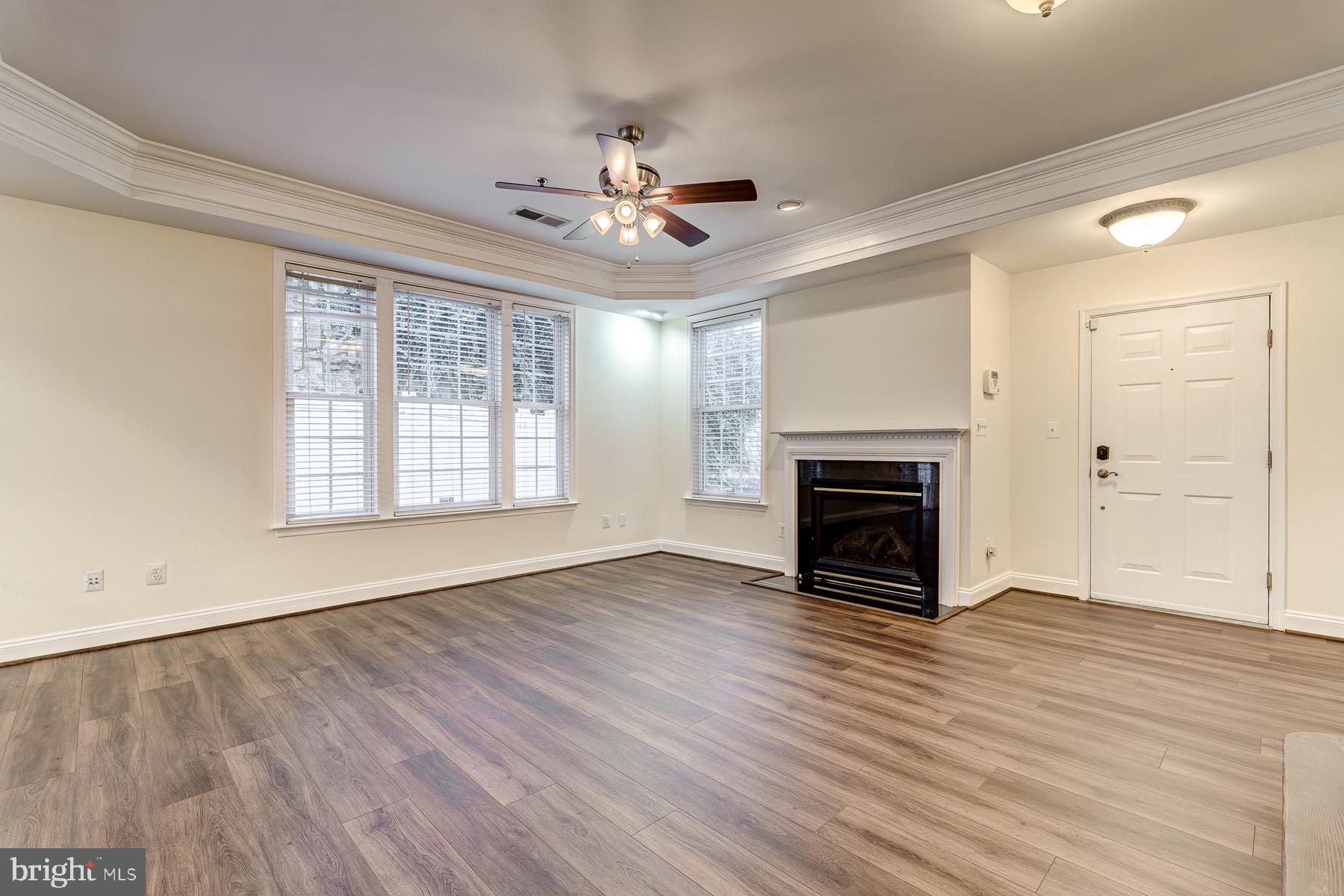 GROVETON WOODS - Residential Lease