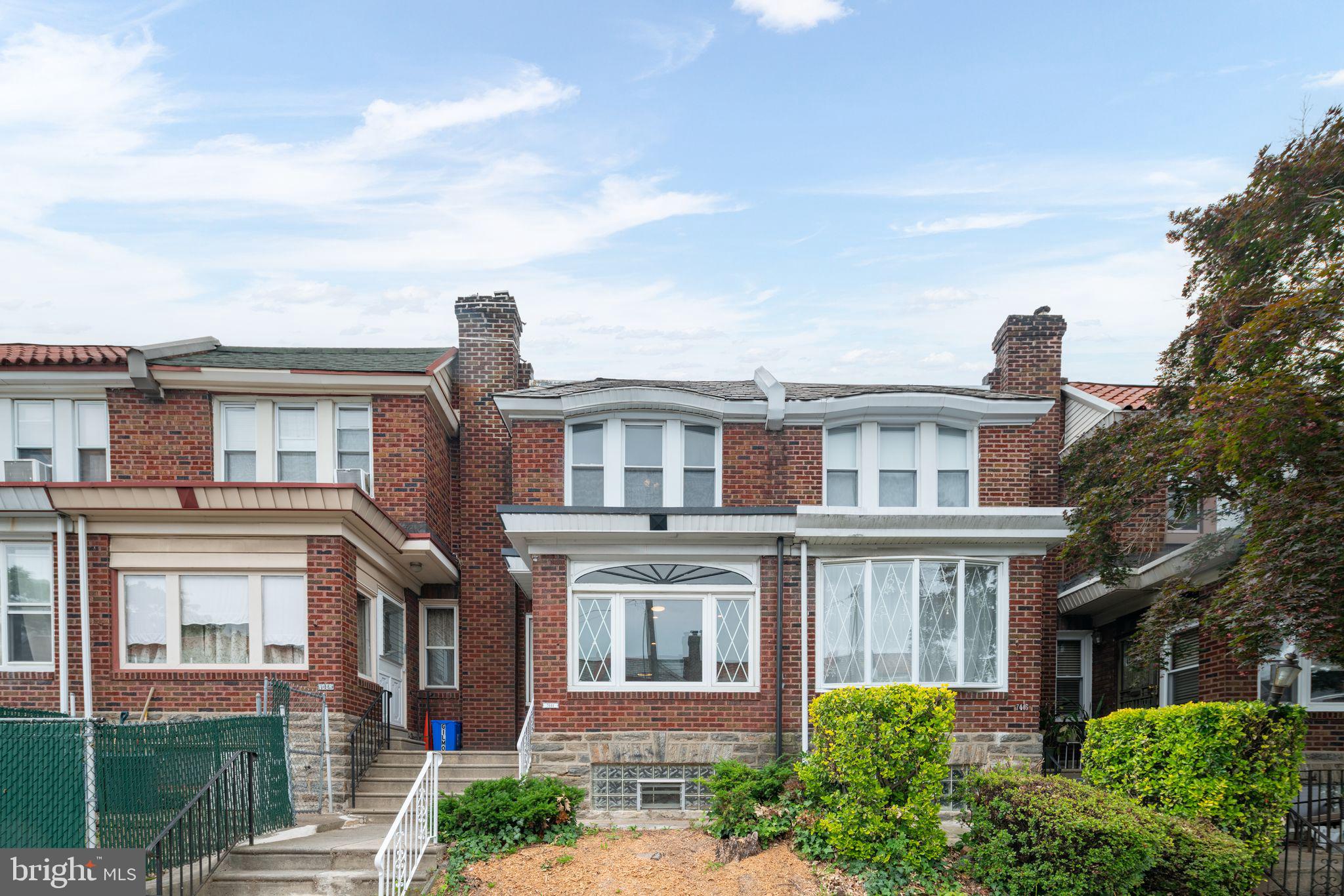 WEST OAK LANE - Residential