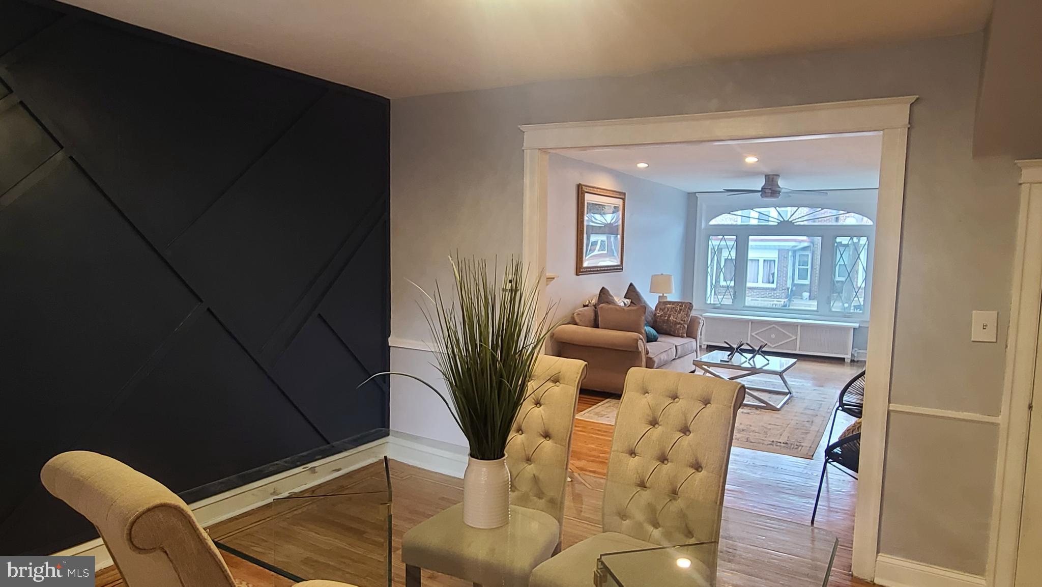 WEST OAK LANE - Residential