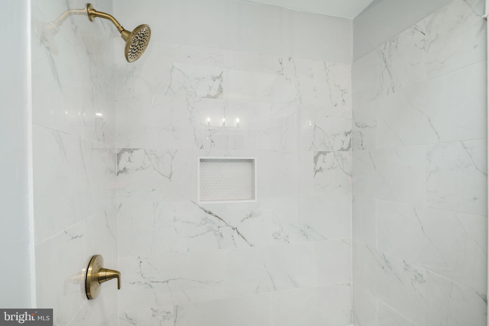 WEST OAK LANE - Residential