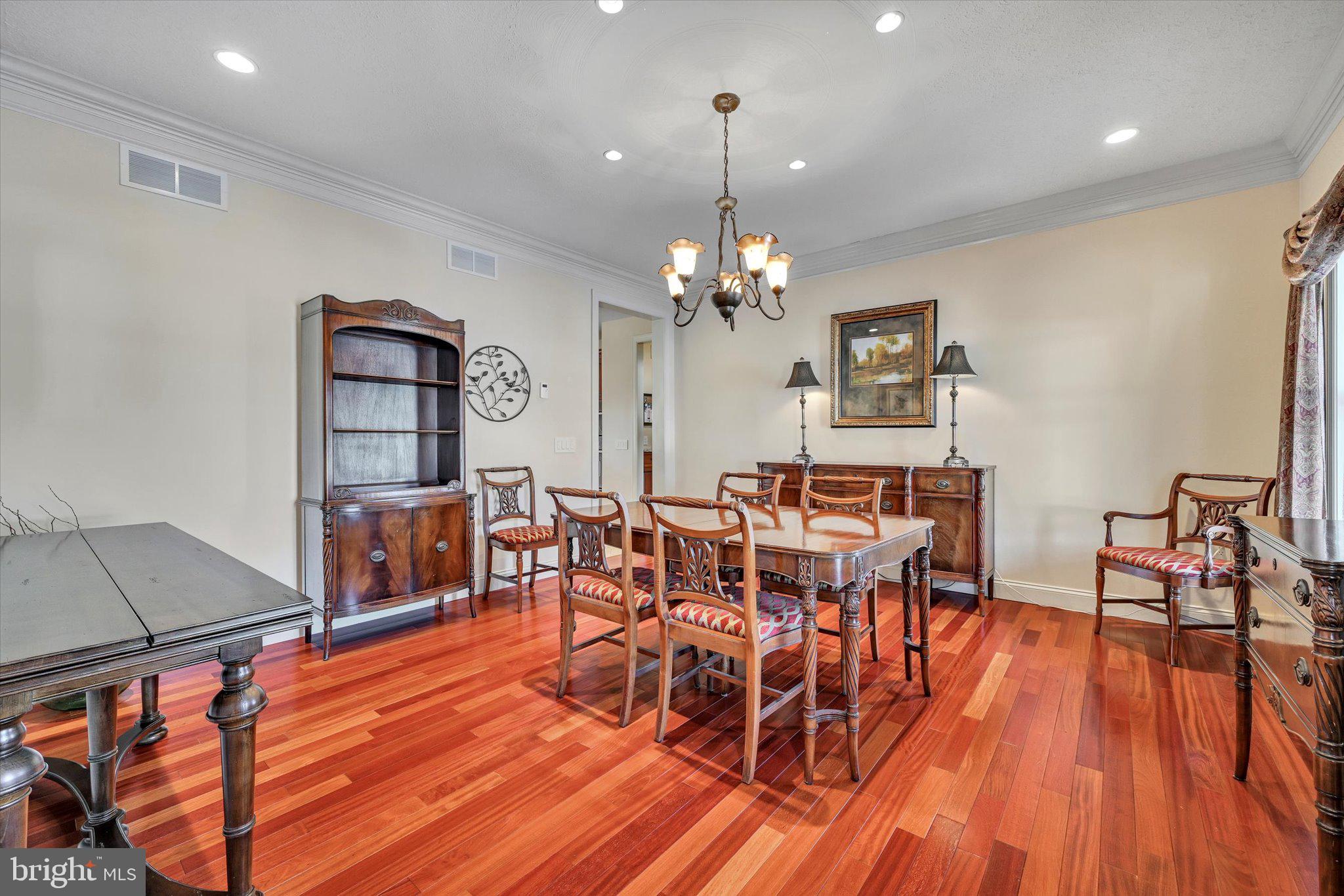 WEST WYOMISSING - Residential