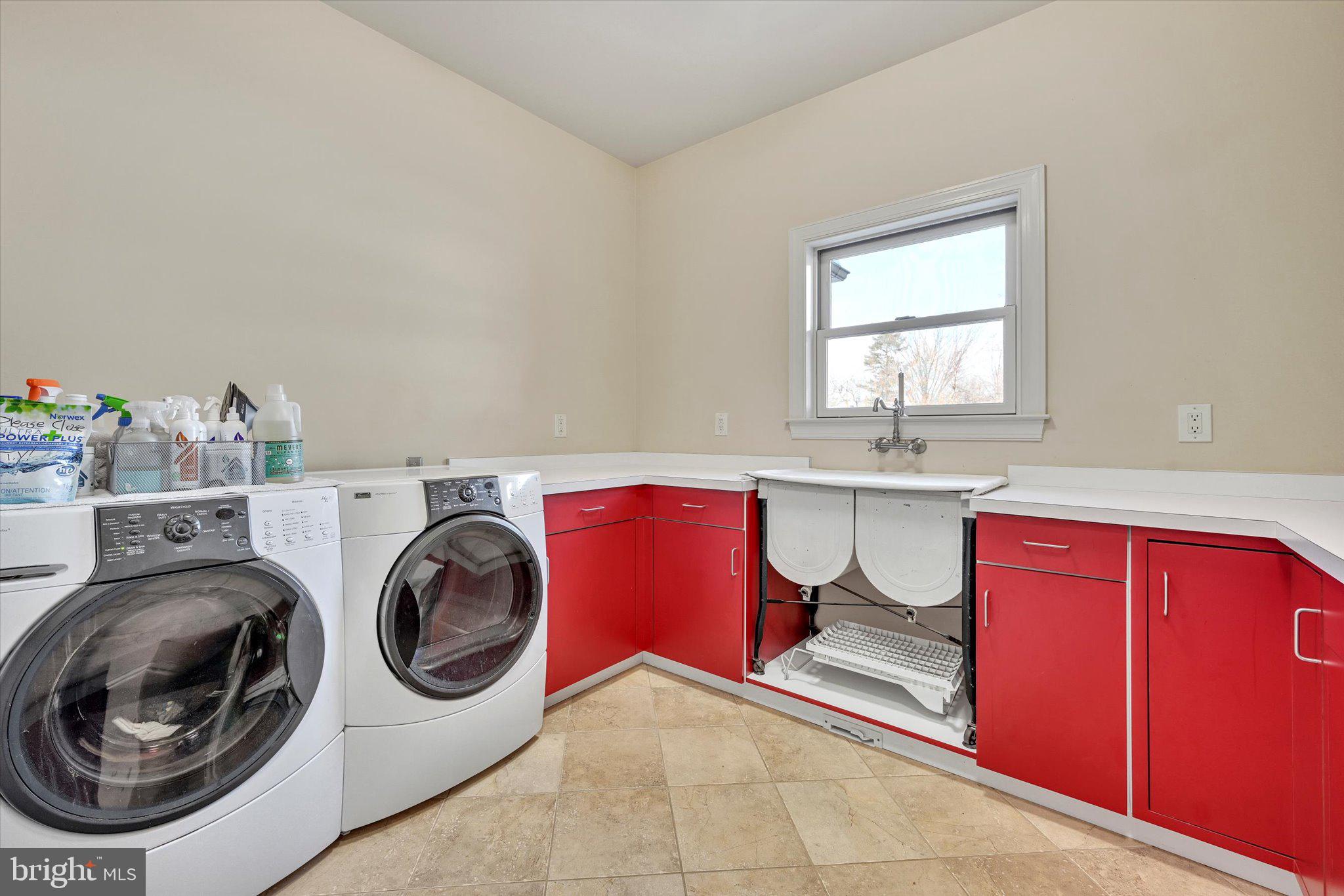 WEST WYOMISSING - Residential