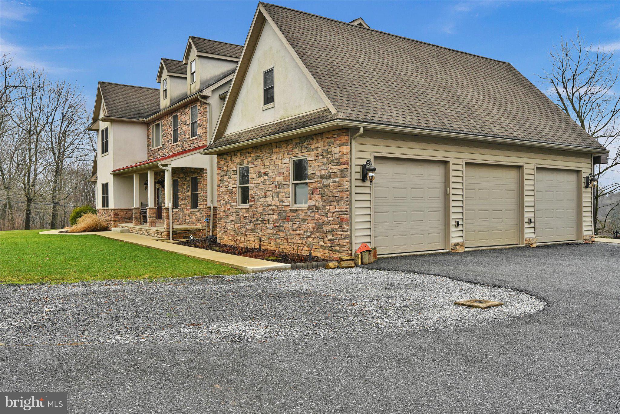WEST WYOMISSING - Residential