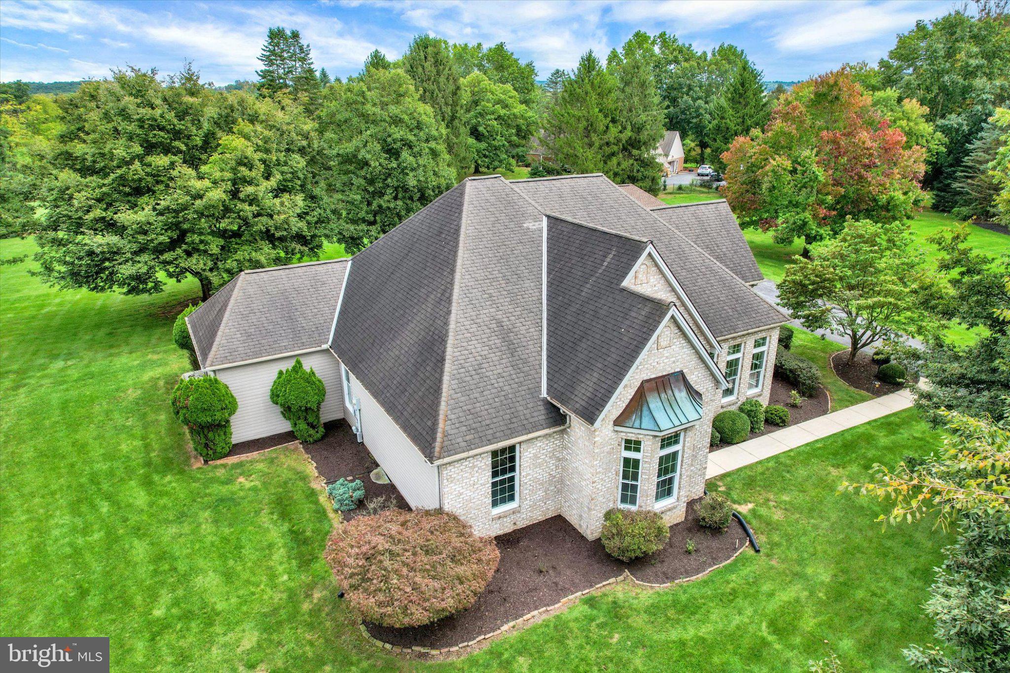 4 FOX RUN ROAD
