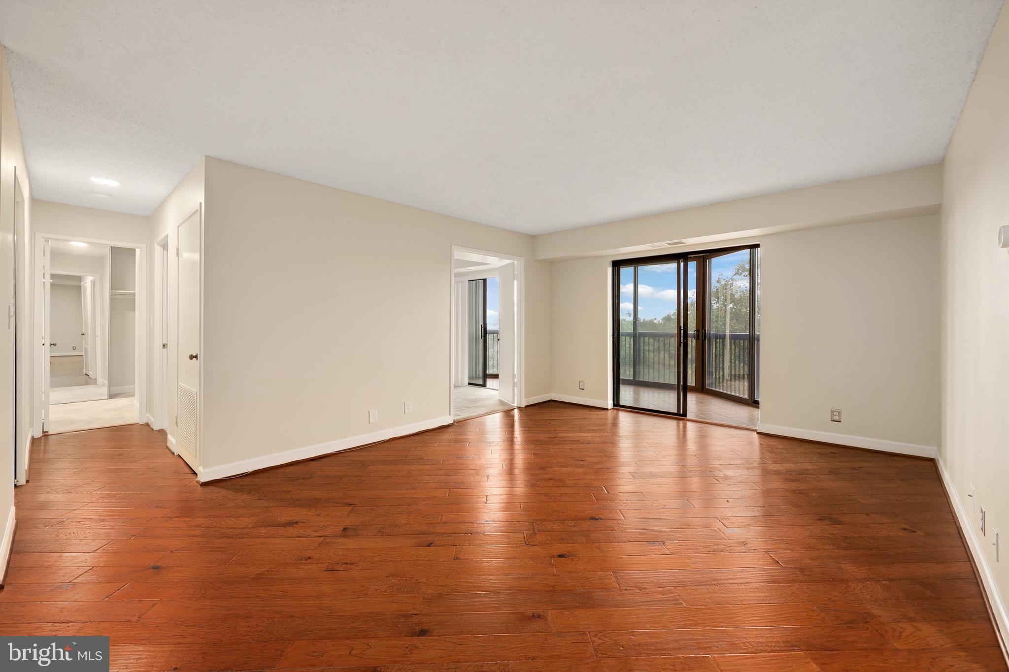 5904 MOUNT EAGLE DRIVE 510