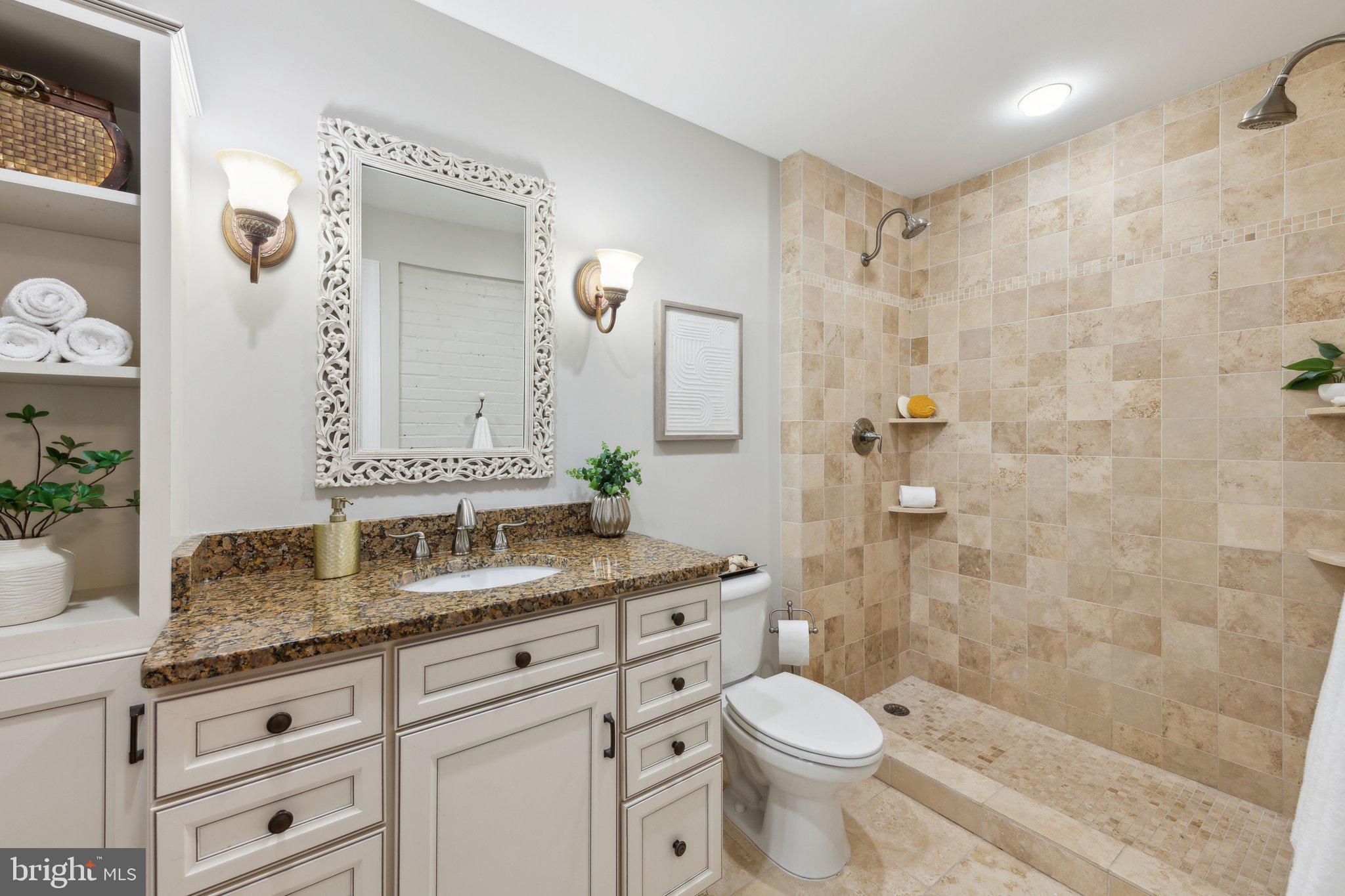 ALCOVA HEIGHTS - Residential