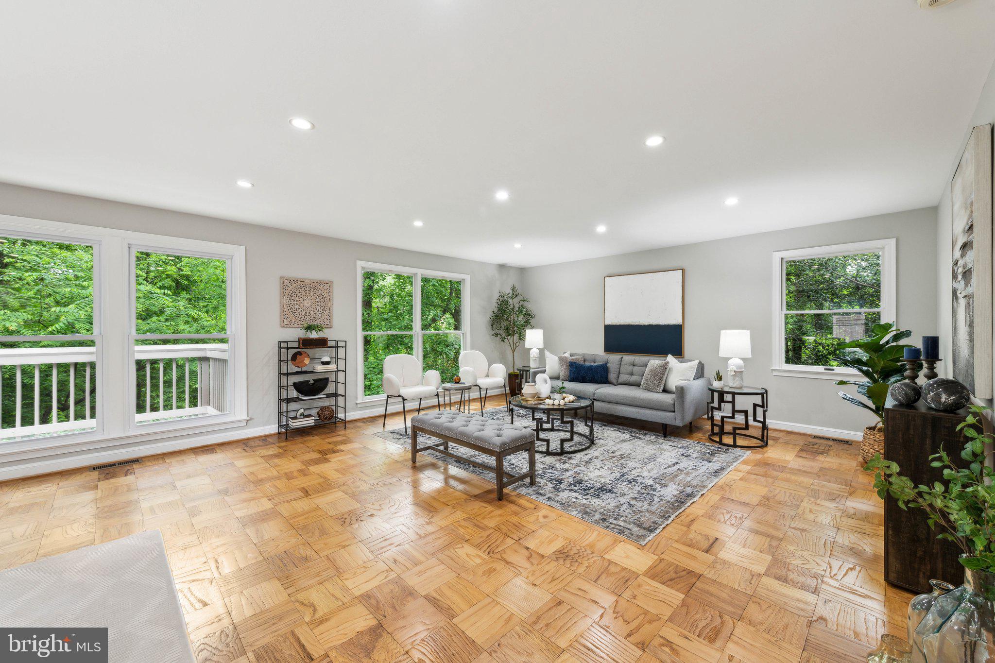 ALCOVA HEIGHTS - Residential