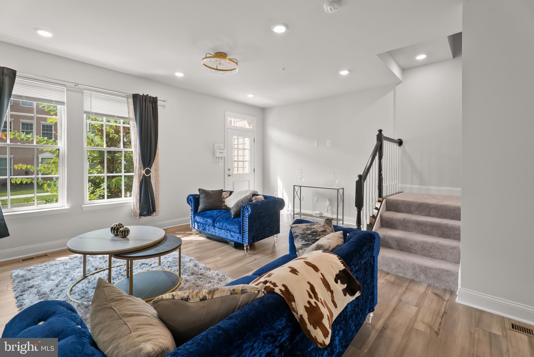 PARKSIDE AT WARFIELD - Residential