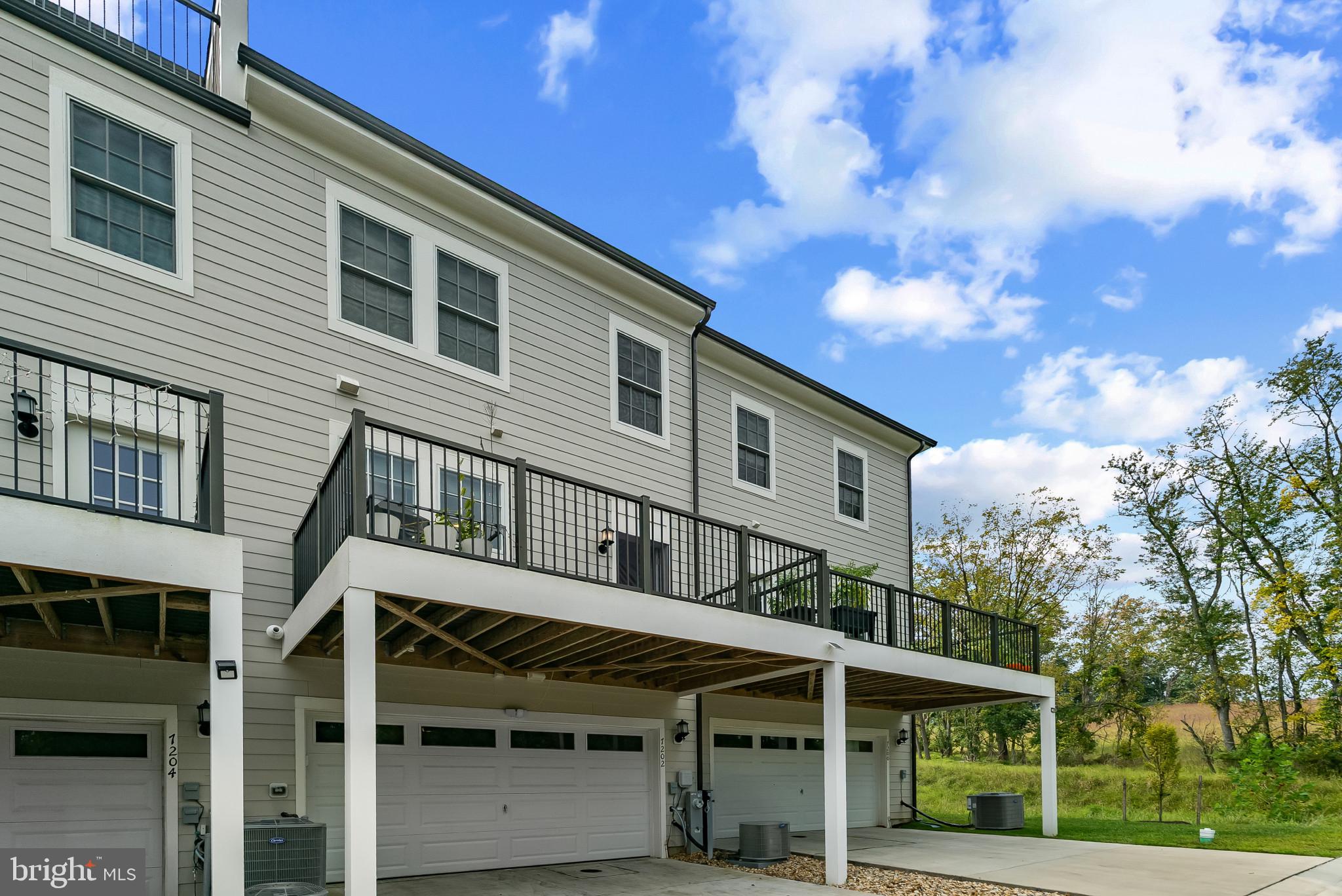 PARKSIDE AT WARFIELD - Residential