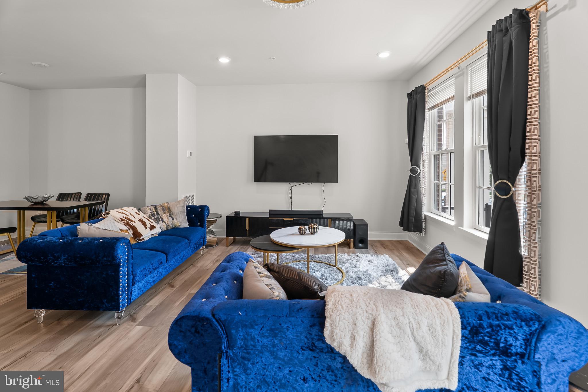 PARKSIDE AT WARFIELD - Residential