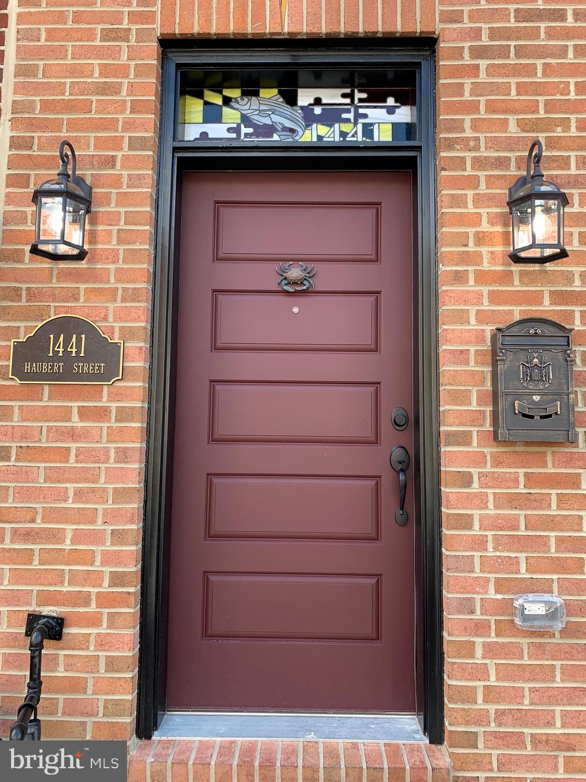 LOCUST POINT - Residential