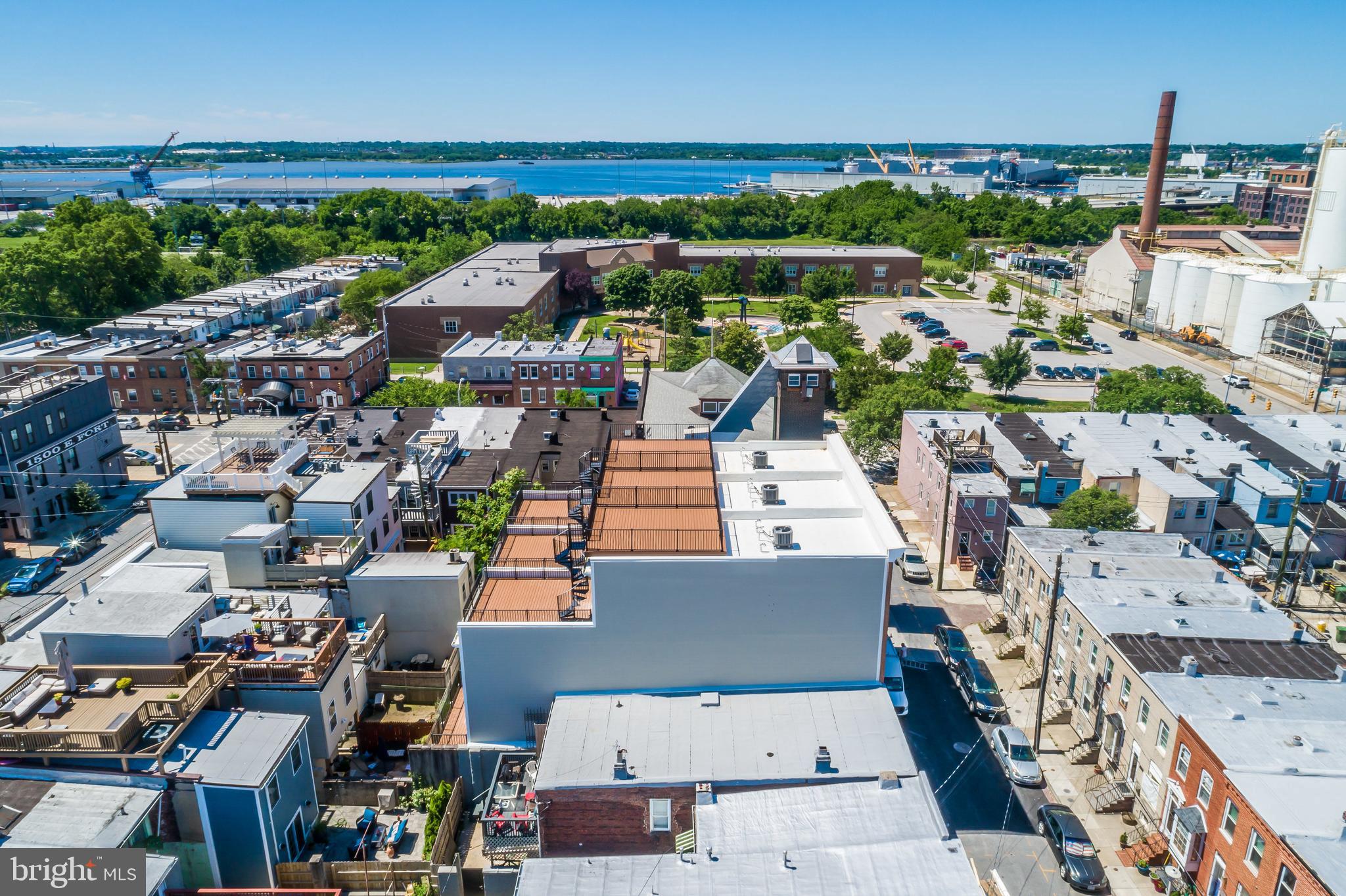 LOCUST POINT - Residential